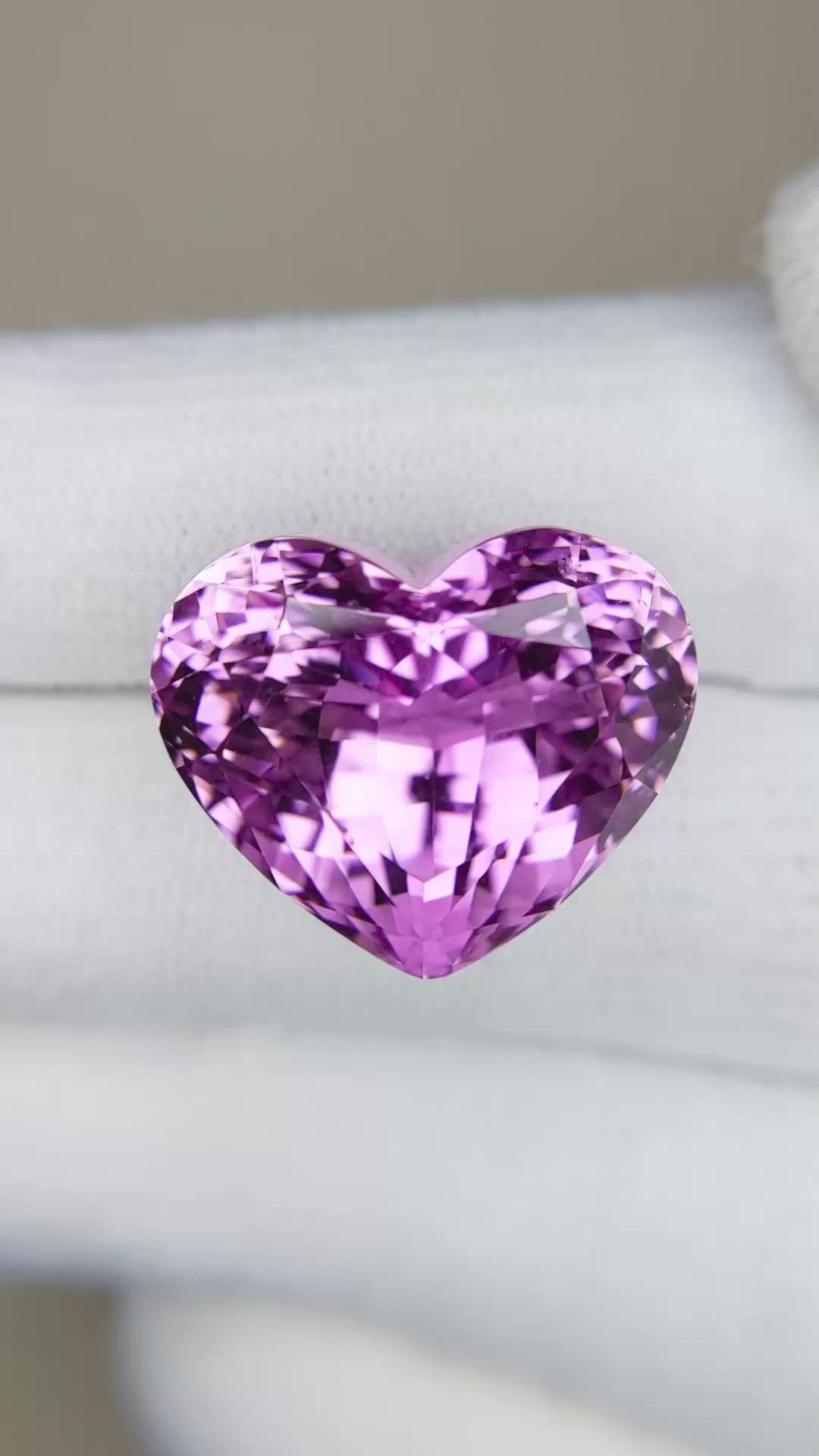 27.86 Ct. Kunzite from Afghanistan Size Video