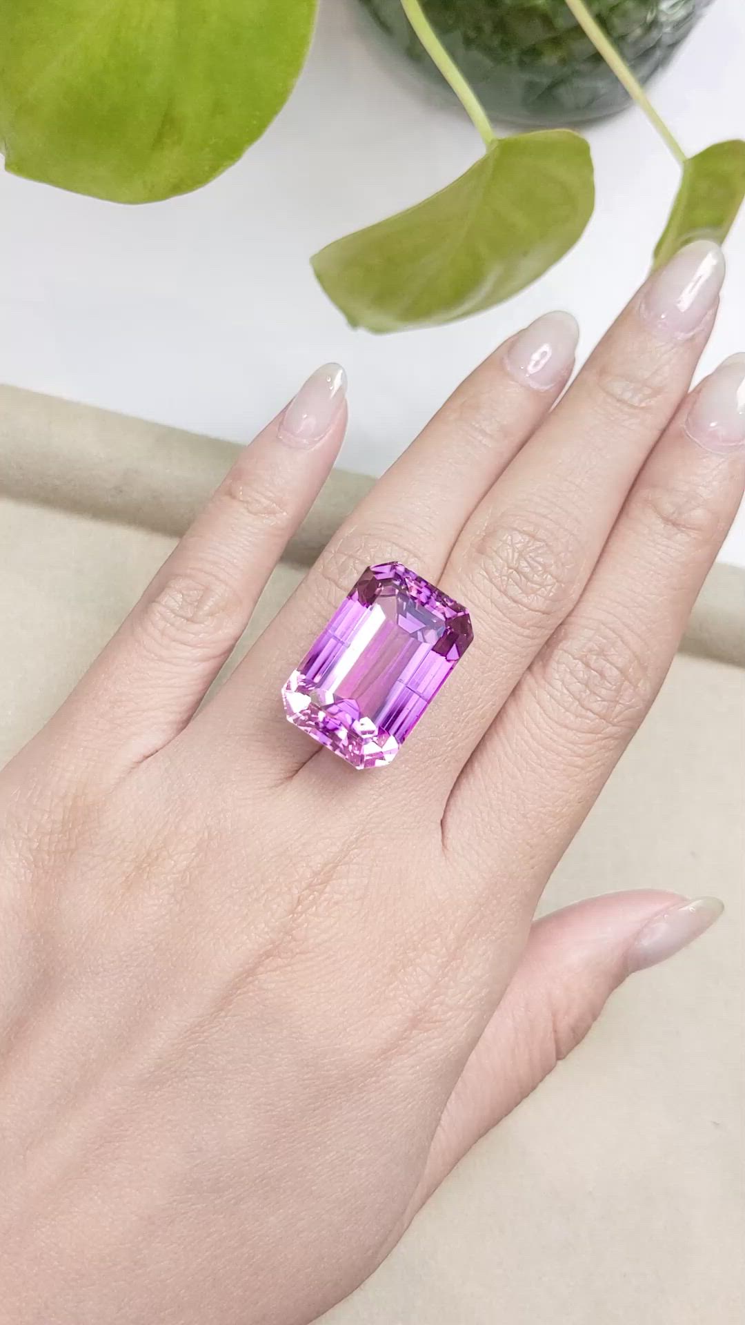 42.67 Ct. Kunzite from Afghanistan Size Video