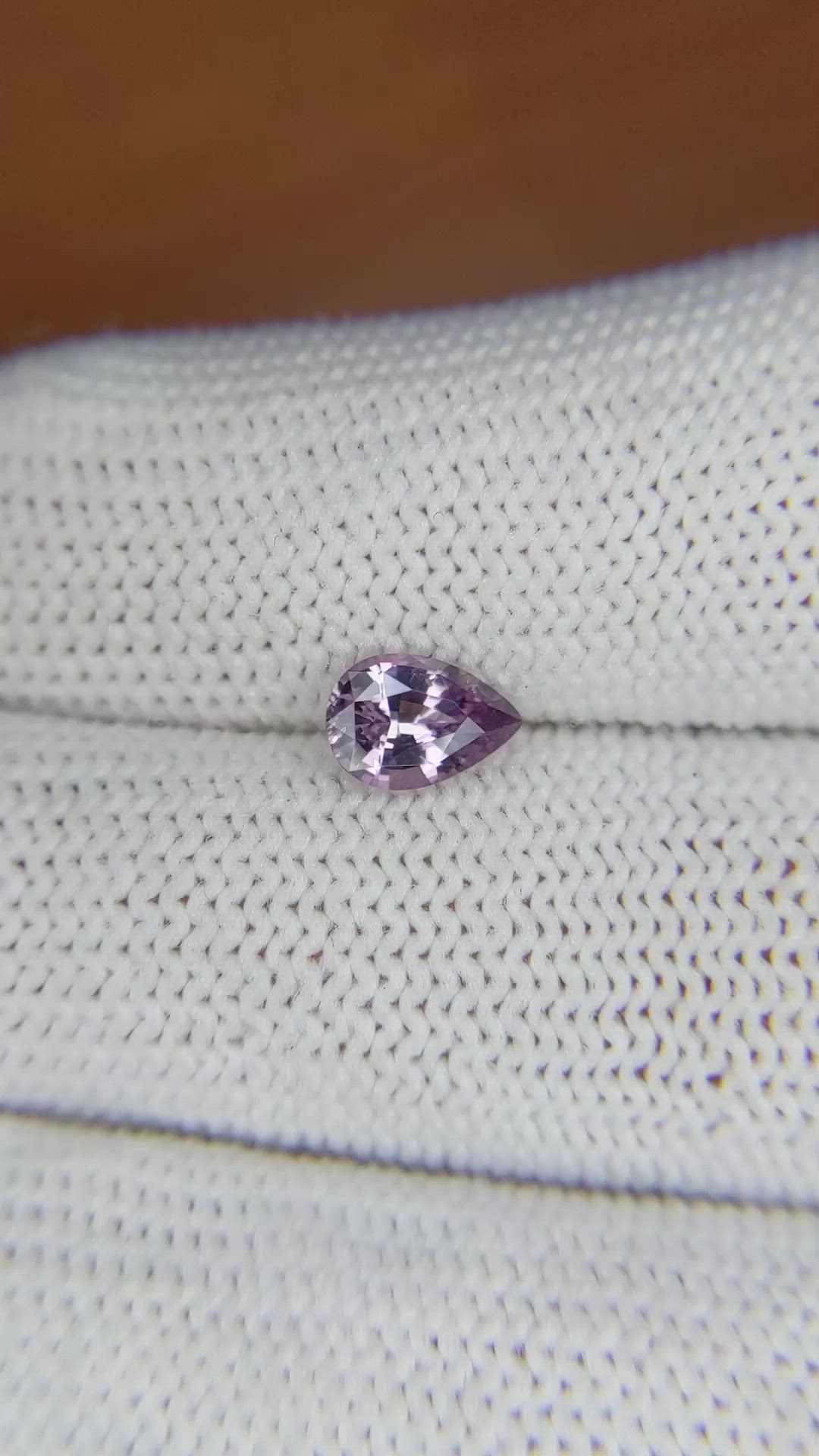 0.84 Ct. Spinel from Ceylon (Sri Lanka) Size Video