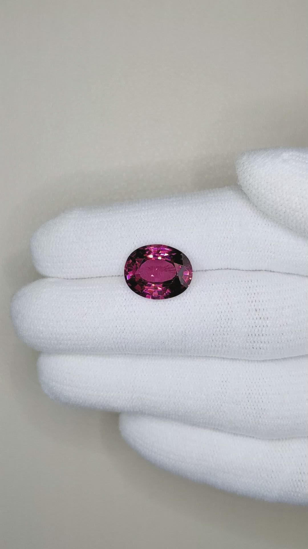 5.67 Ct. Rhodolite Garnet from Madagascar Size Video