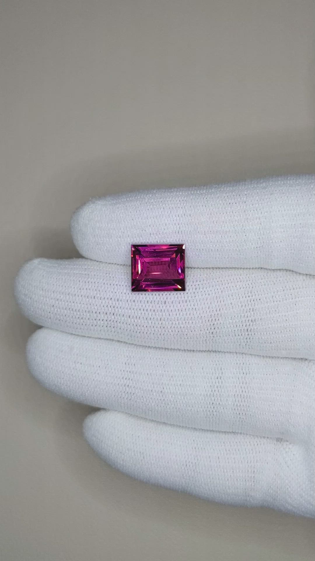 6.06 Ct. Rhodolite Garnet from Madagascar Size Video