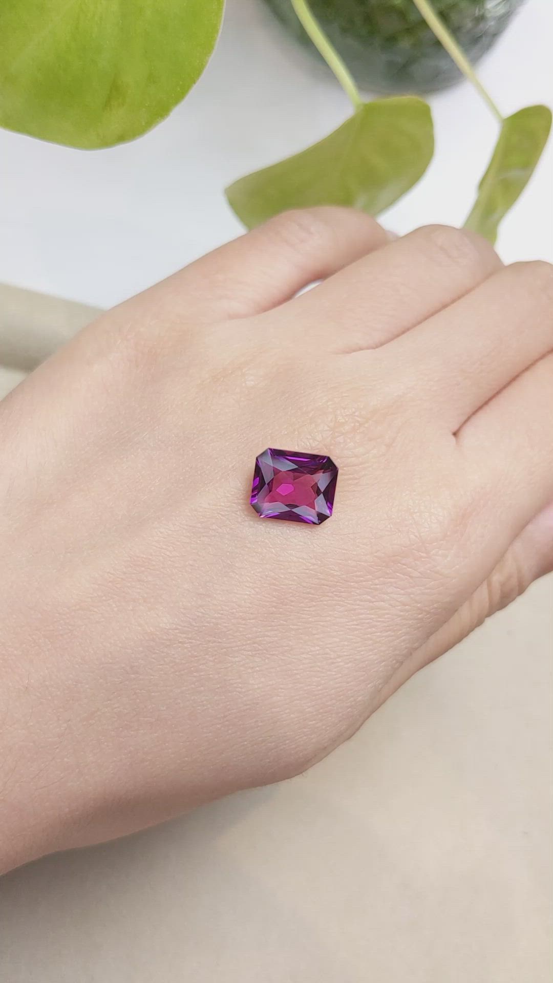 5.10 Ct. Rhodolite Garnet from Madagascar Size Video