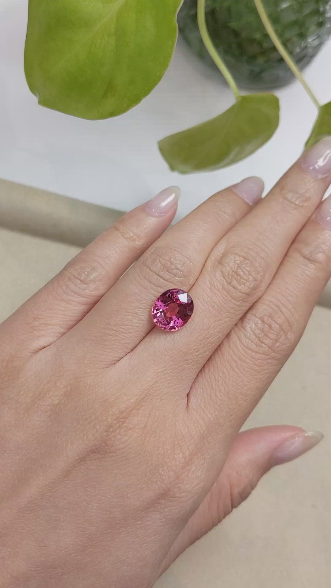 5.30 Ct. Rhodolite Garnet from Madagascar Size Video