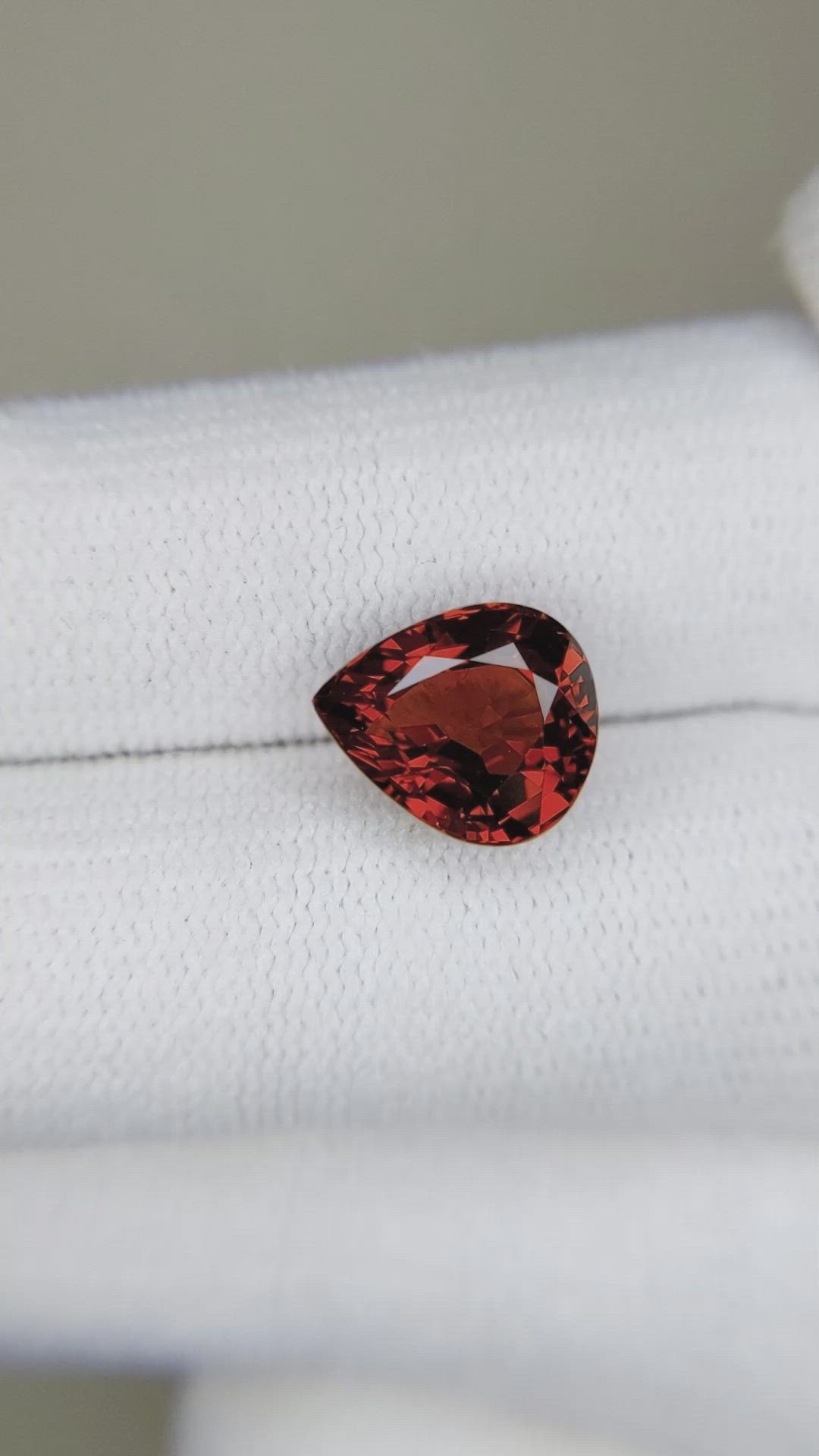 4.37 Ct. Rhodolite Garnet from Madagascar Size Video