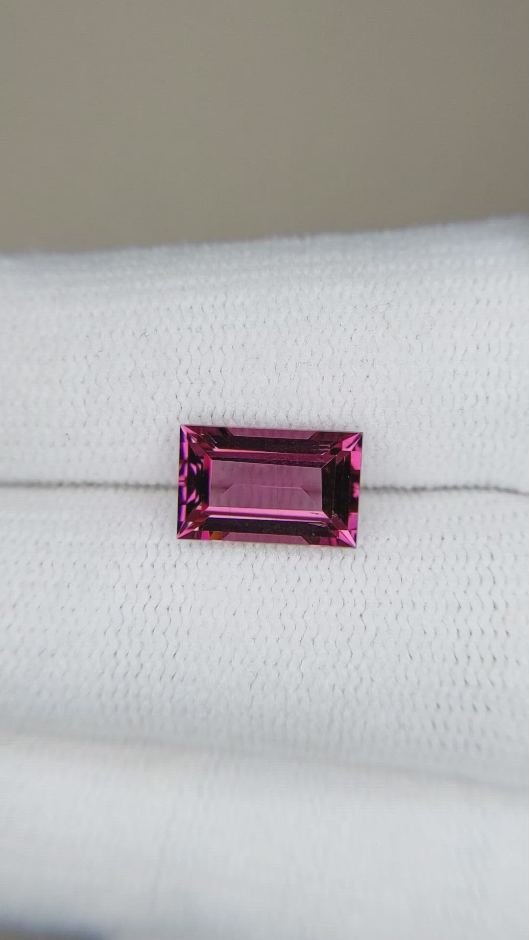 2.55 Ct. Rhodolite Garnet from Madagascar Size Video