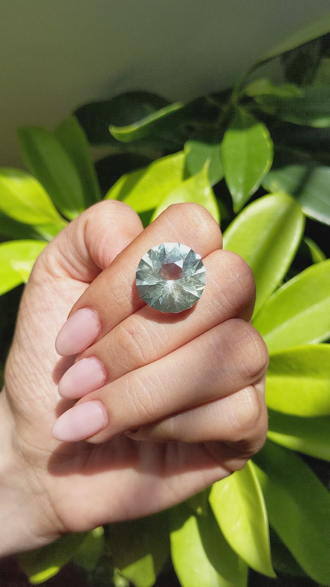 17.00 Ct. Quartz from Madagascar Size Video