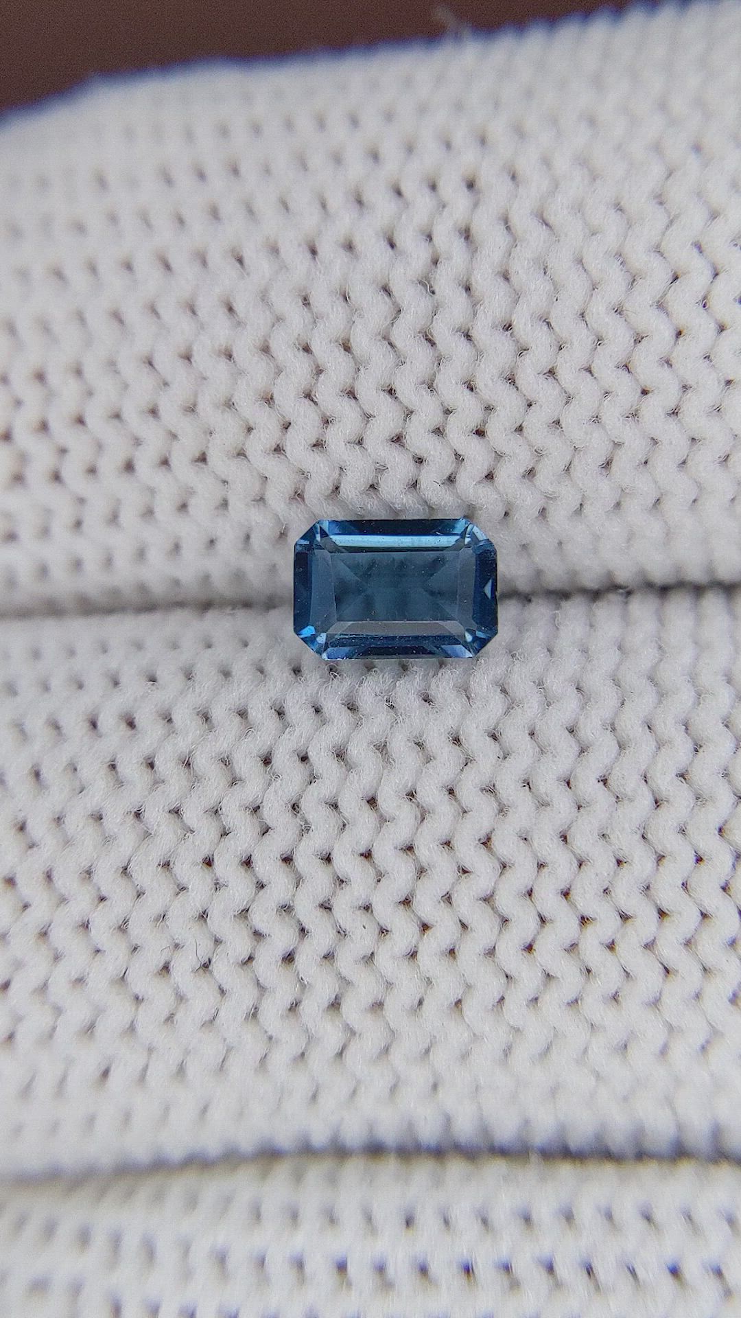 0.70 Ct. Topaz from Ceylon (Sri Lanka) Size Video