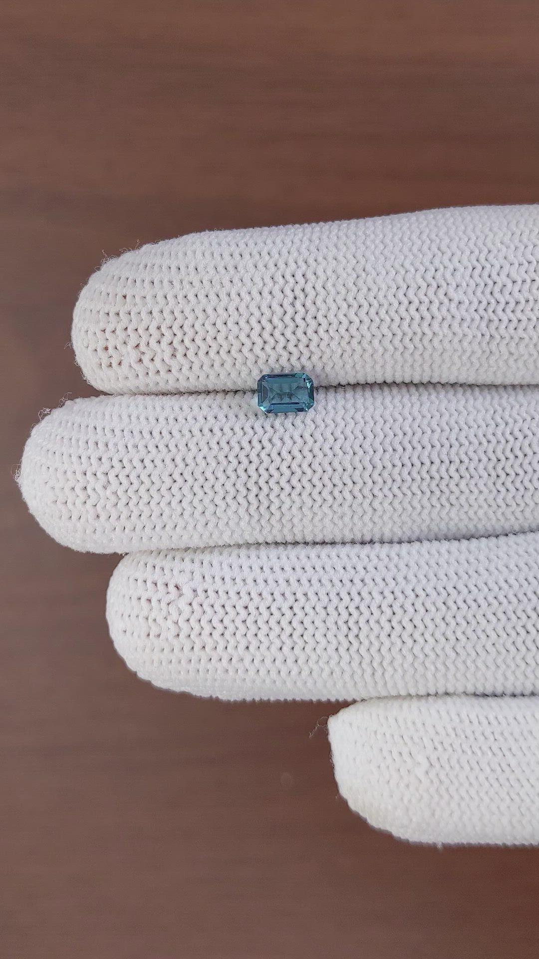 0.70 Ct. Topaz from Ceylon (Sri Lanka) Size Video