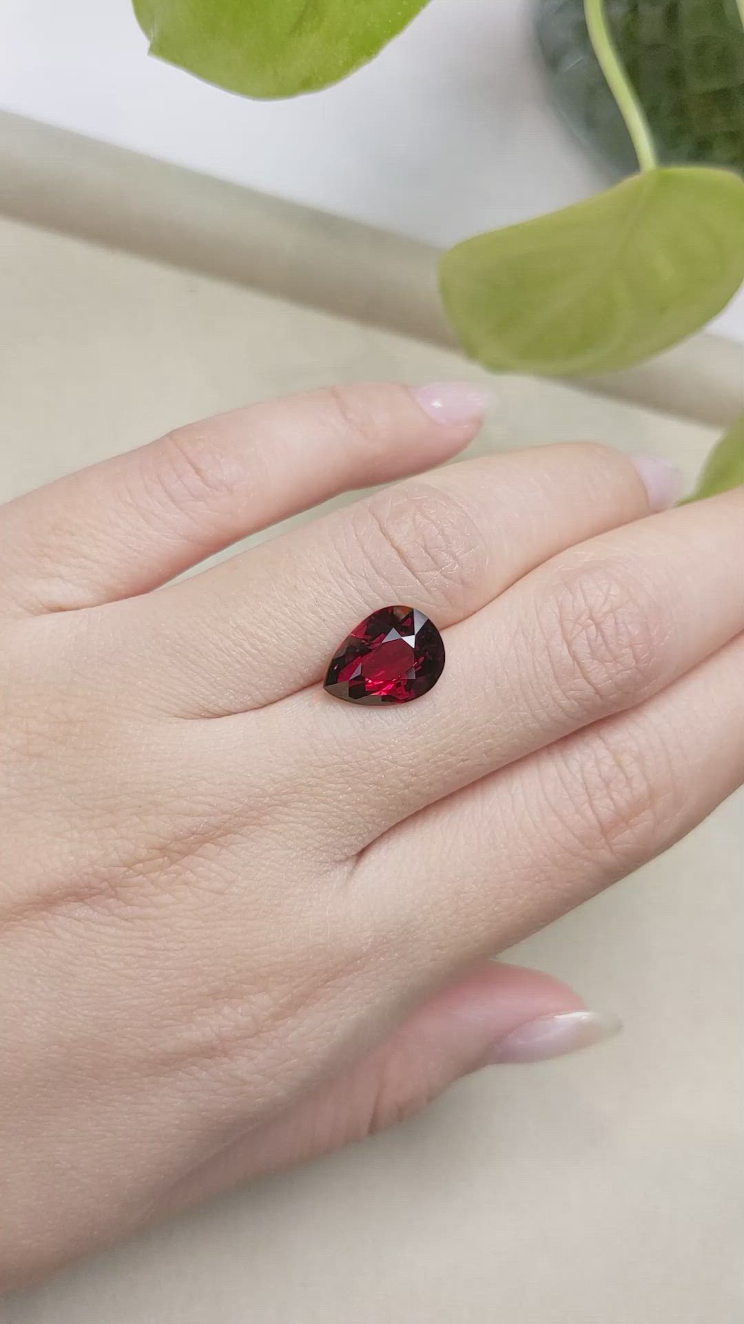 5.10 Ct. Garnet from Ceylon (Sri Lanka) Size Video