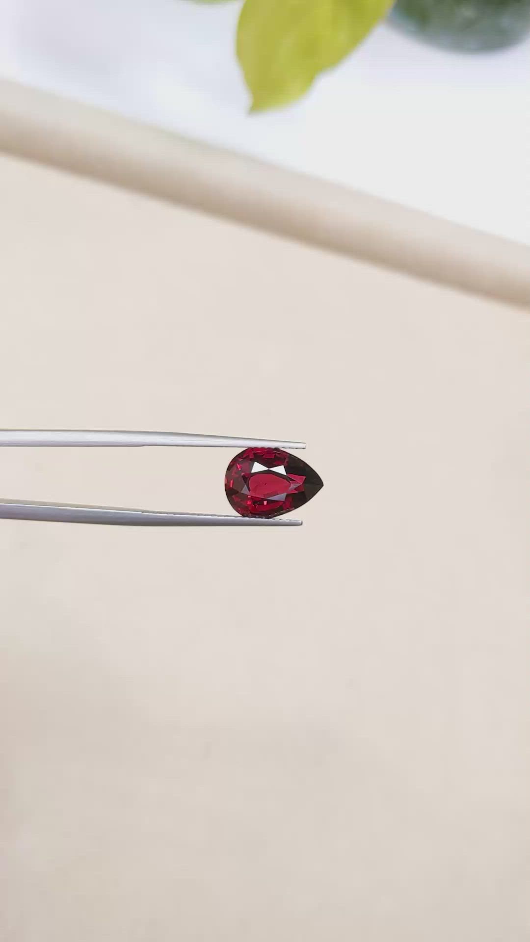 5.10 Ct. Garnet from Ceylon (Sri Lanka) Size Video