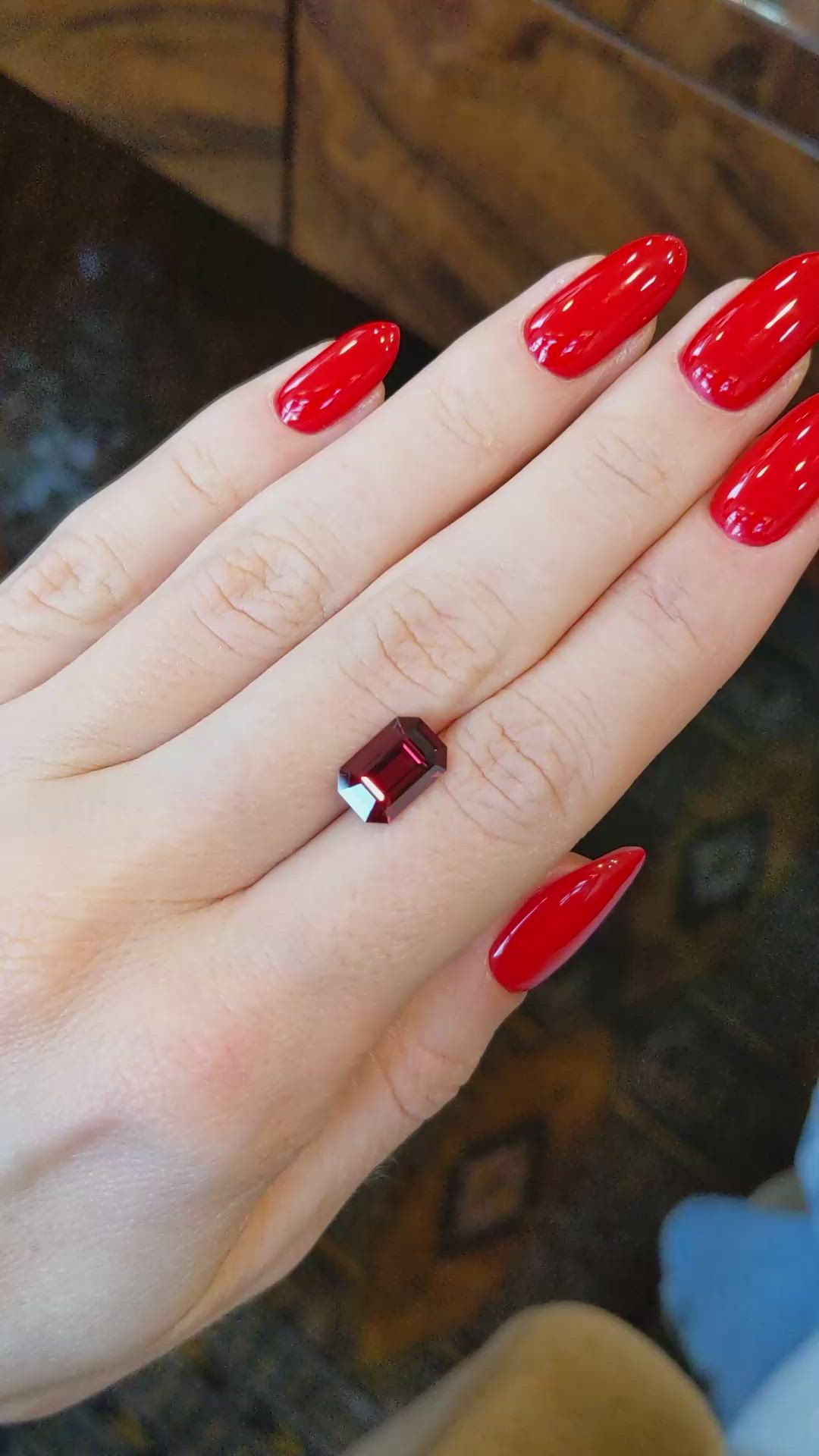 2.70 Ct. Garnet from Ceylon (Sri Lanka) Size Video