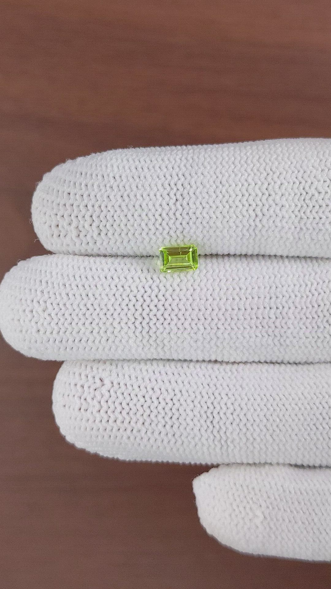 0.44 Ct. Peridot from Ceylon (Sri Lanka) Size Video