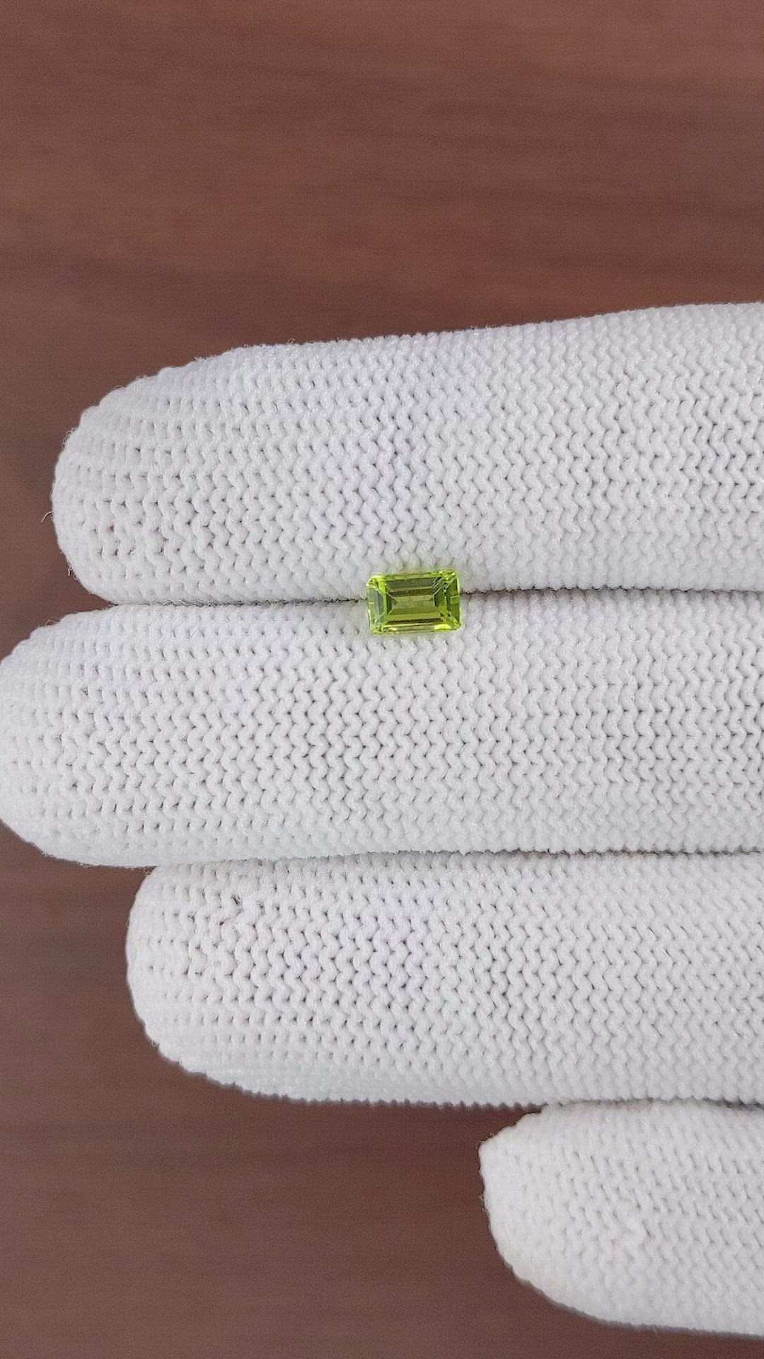 0.73 Ct. Peridot from Ceylon (Sri Lanka) Size Video