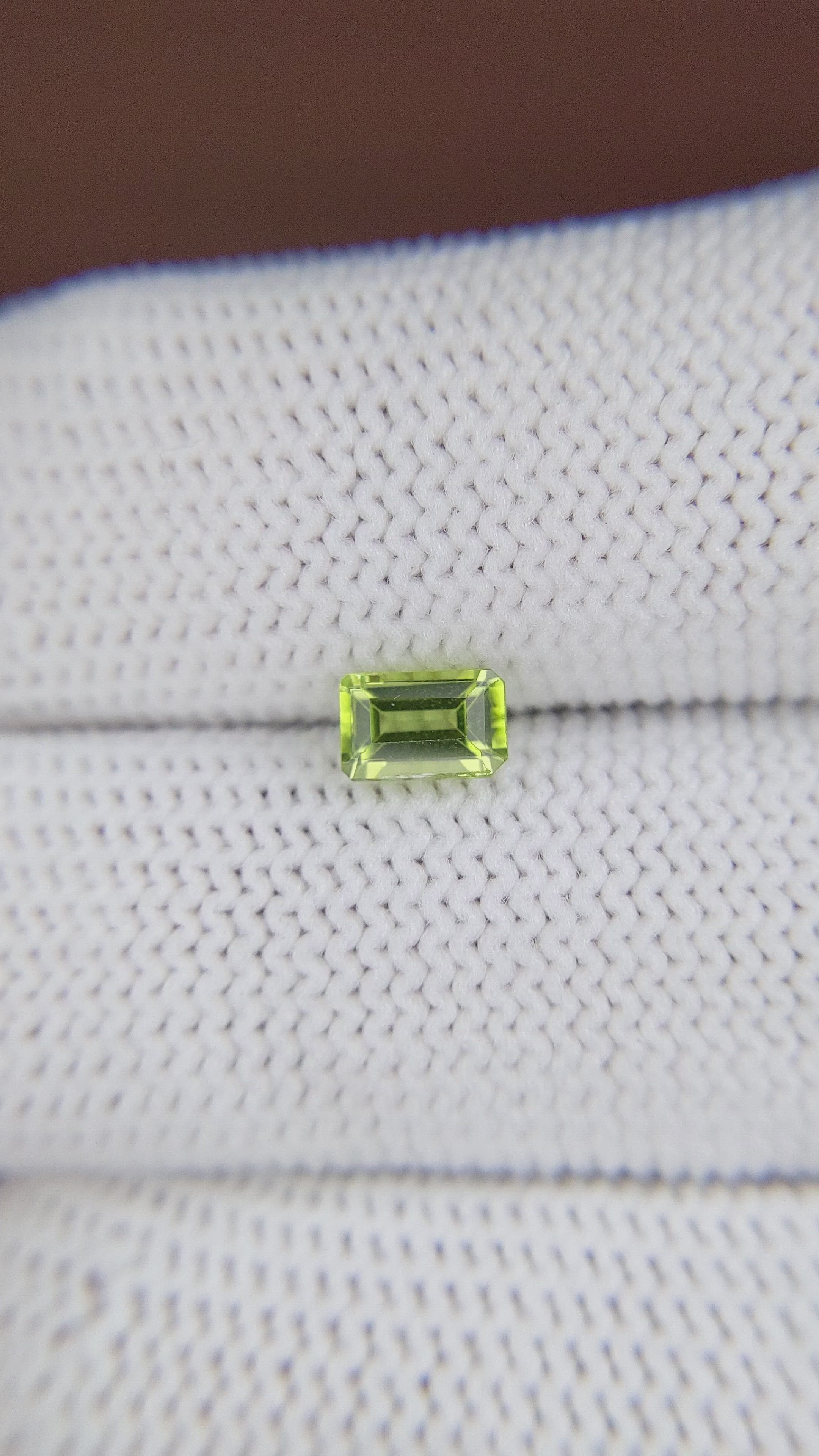 0.70 Ct. Peridot from Ceylon (Sri Lanka) Size Video