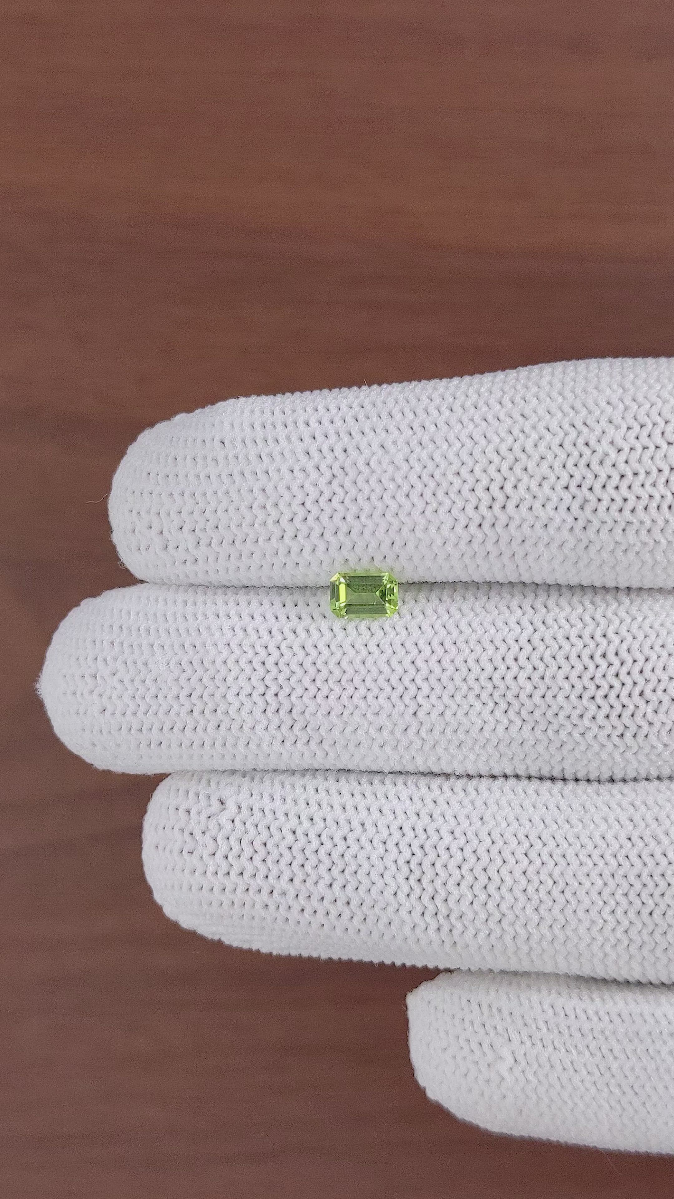 0.46 Ct. Peridot from Ceylon (Sri Lanka) Size Video