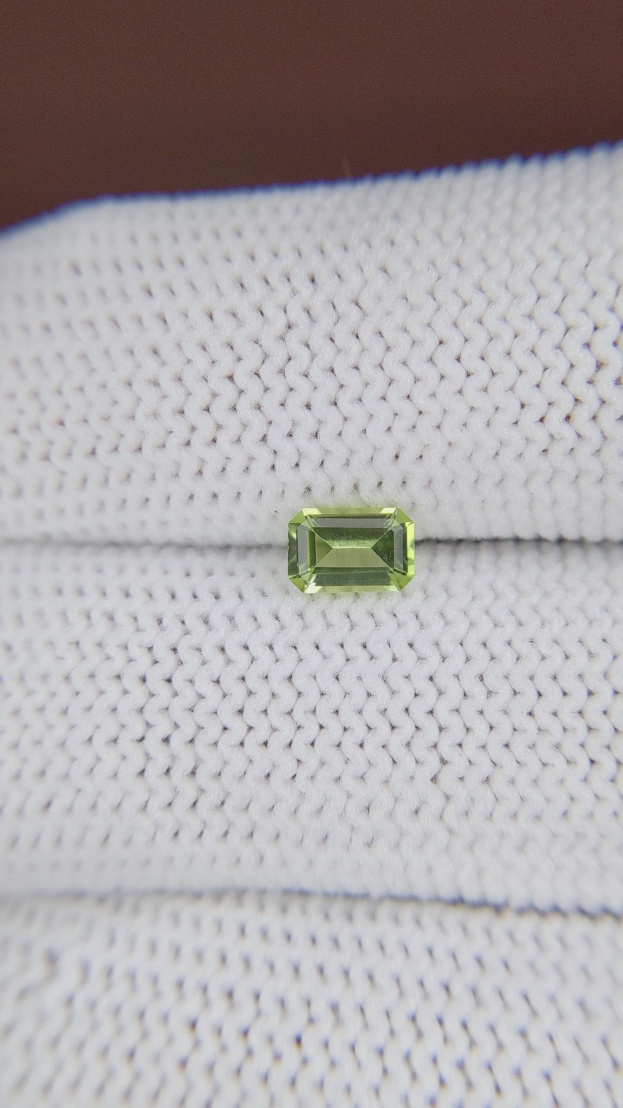 0.46 Ct. Peridot from Ceylon (Sri Lanka) Size Video