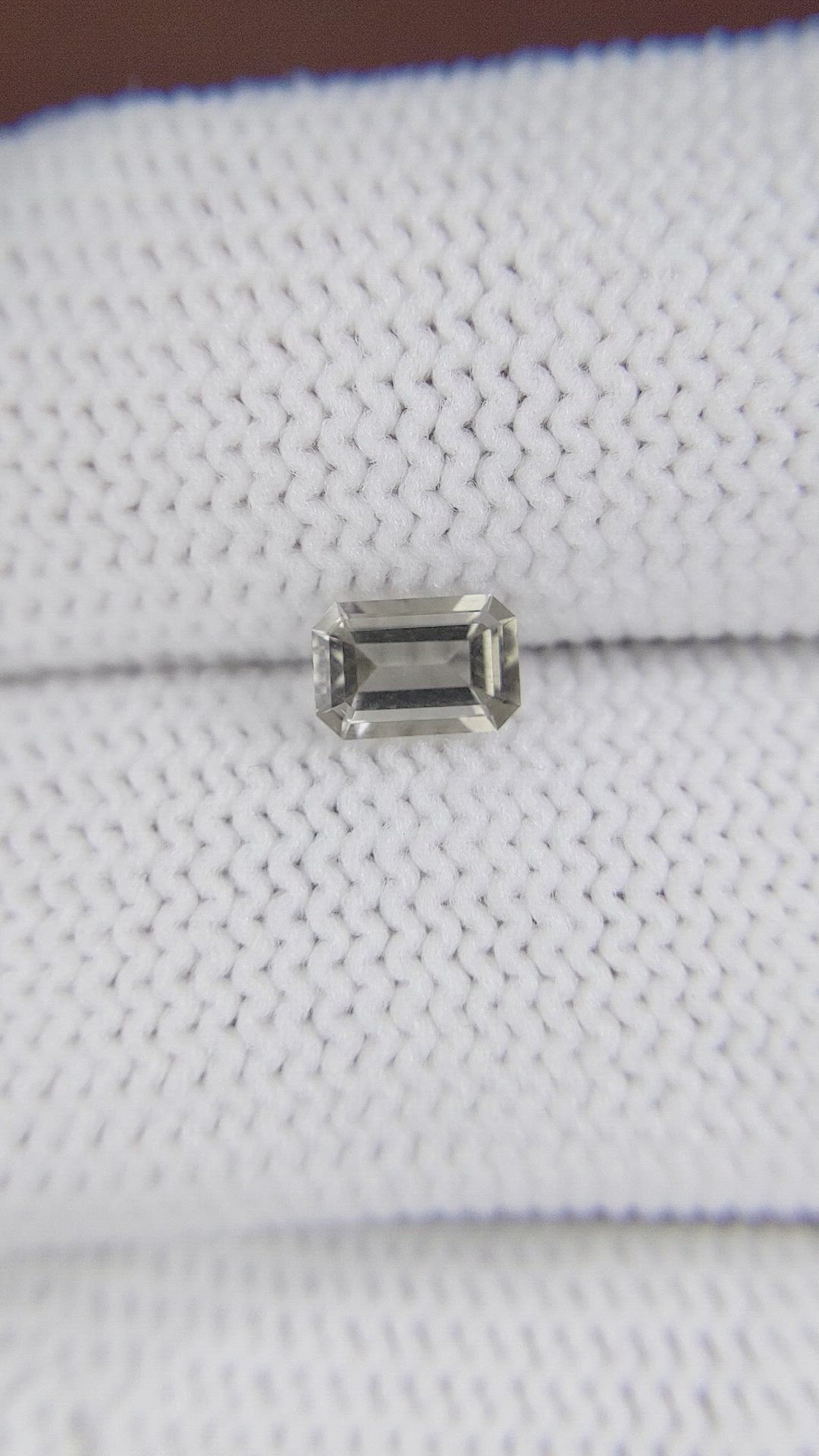 0.44 Ct. Smokey Quartz from Ceylon (Sri Lanka) Size Video