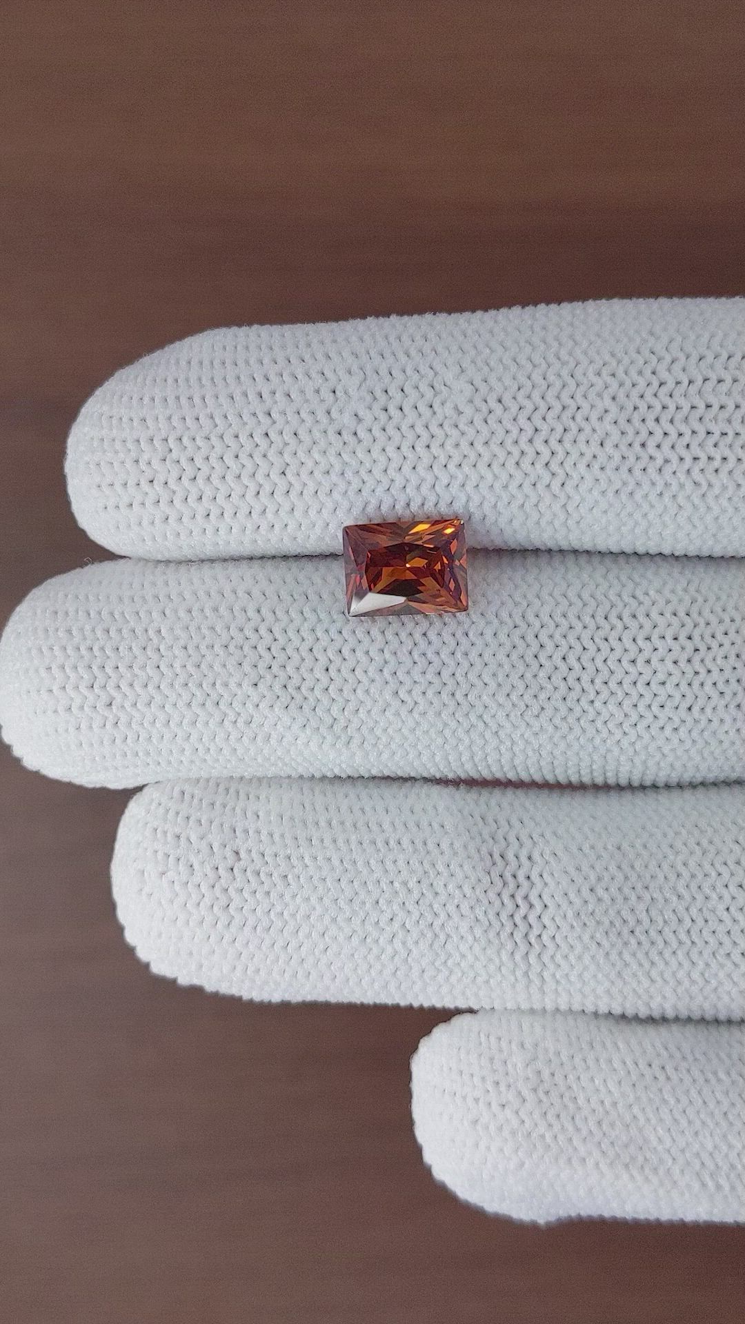 4.28 Ct. Smokey Quartz from Ceylon (Sri Lanka) Size Video