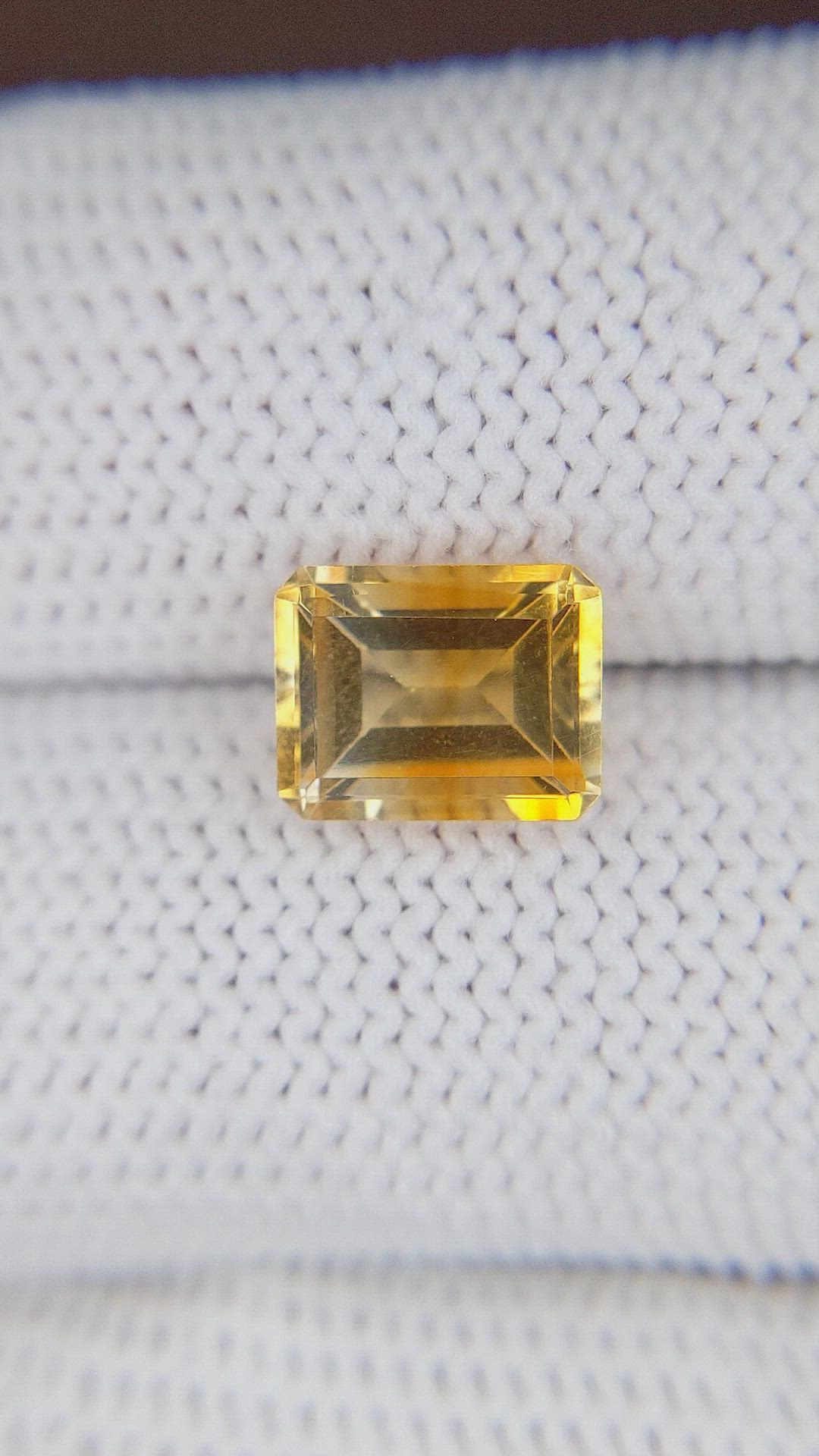2.07 Ct. Citrine from Ceylon (Sri Lanka) Size Video