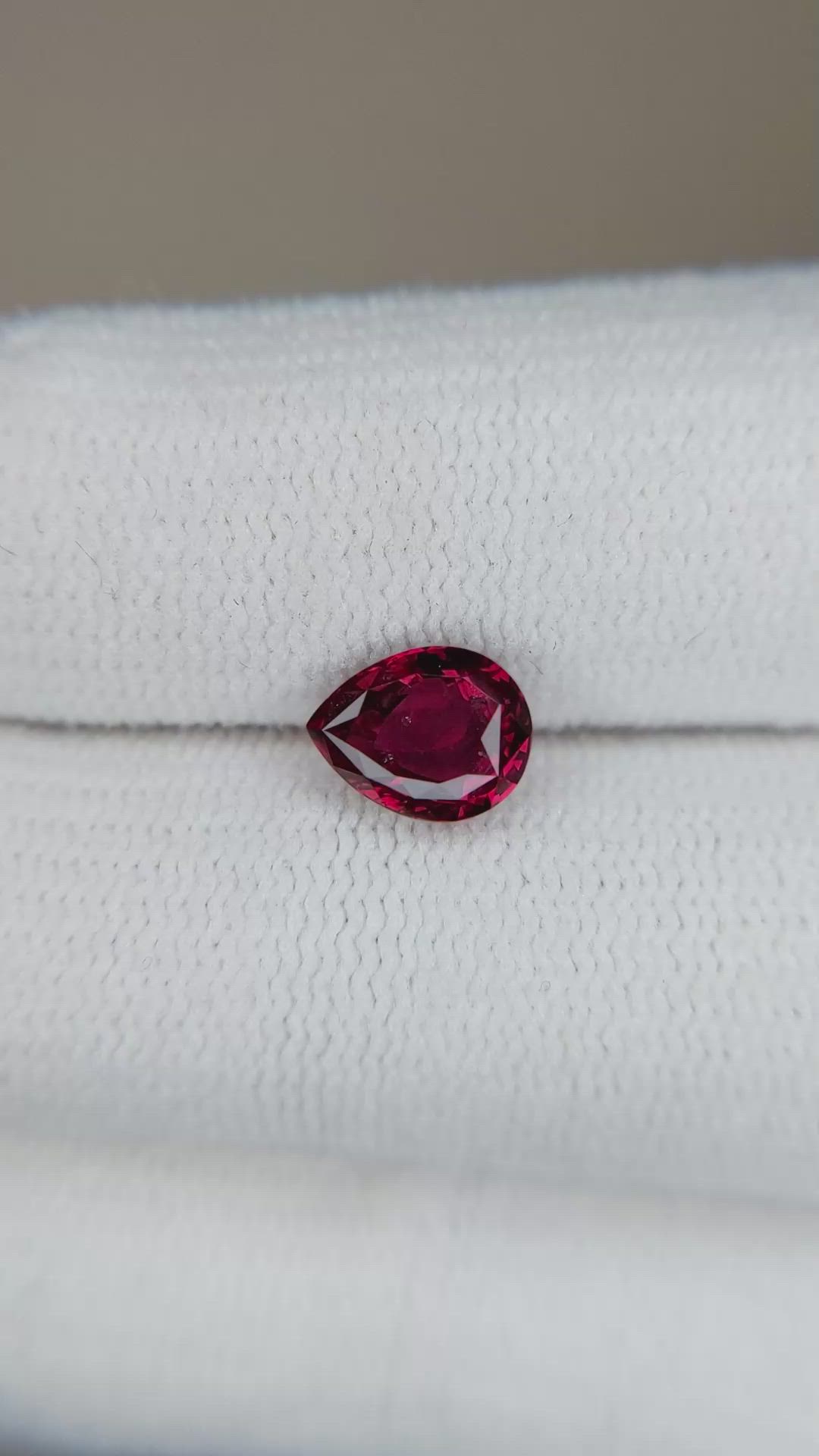 1.25 Ct. Spinel from Burma (Myanmar) Size Video