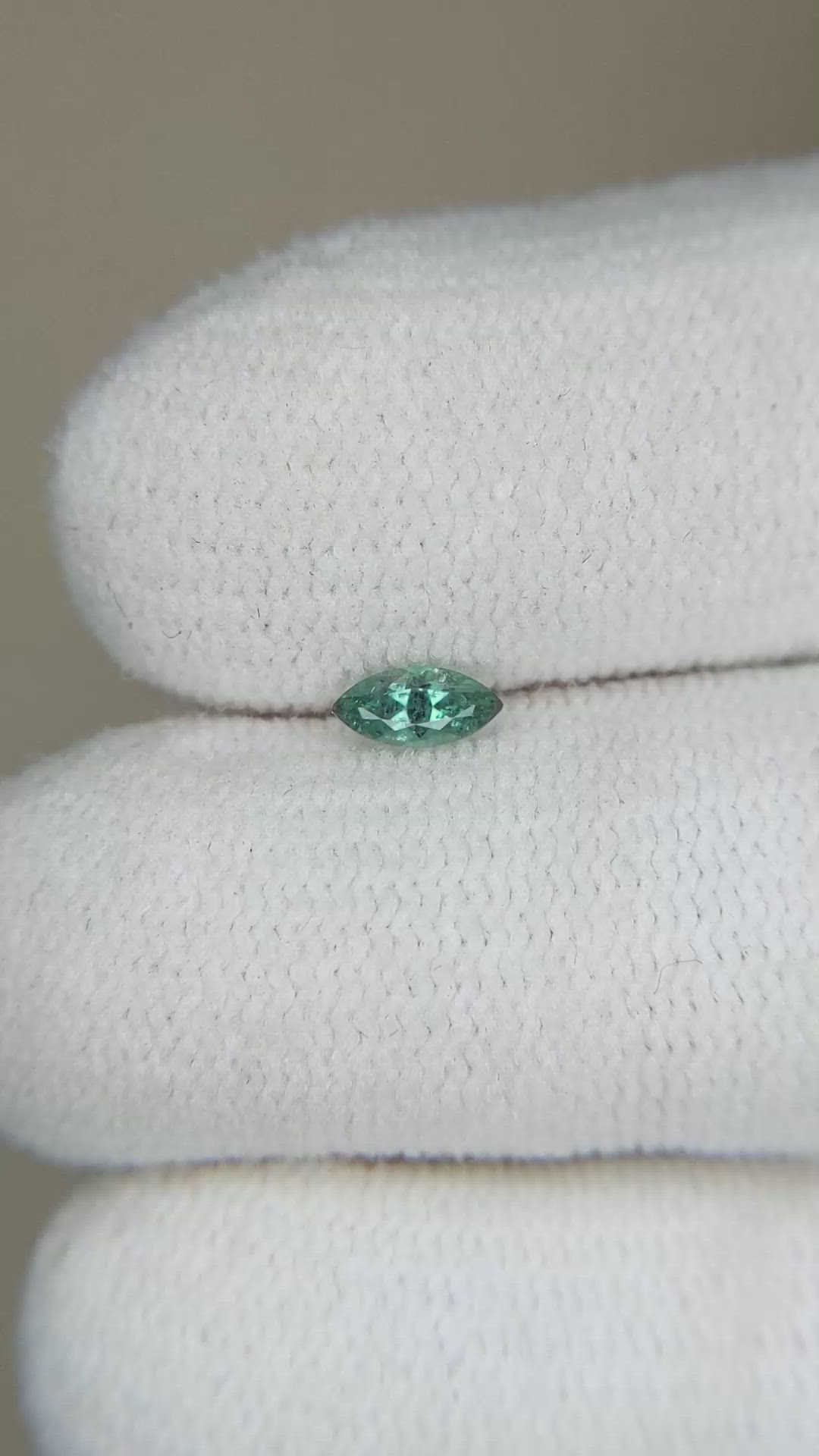 0.16 Ct. Alexandrite from Russia Size Video