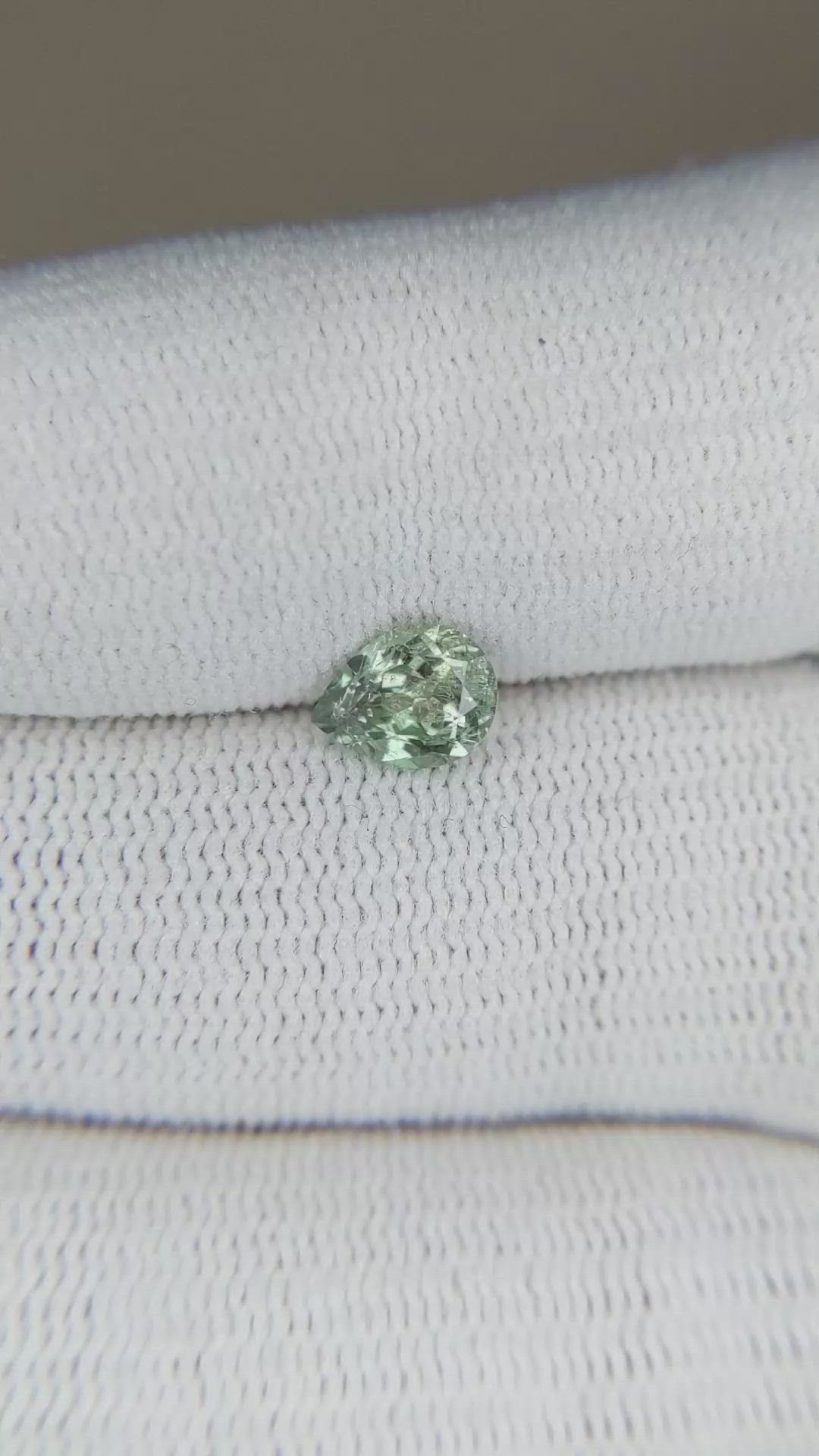 0.90 Ct. Alexandrite from Russia Size Video