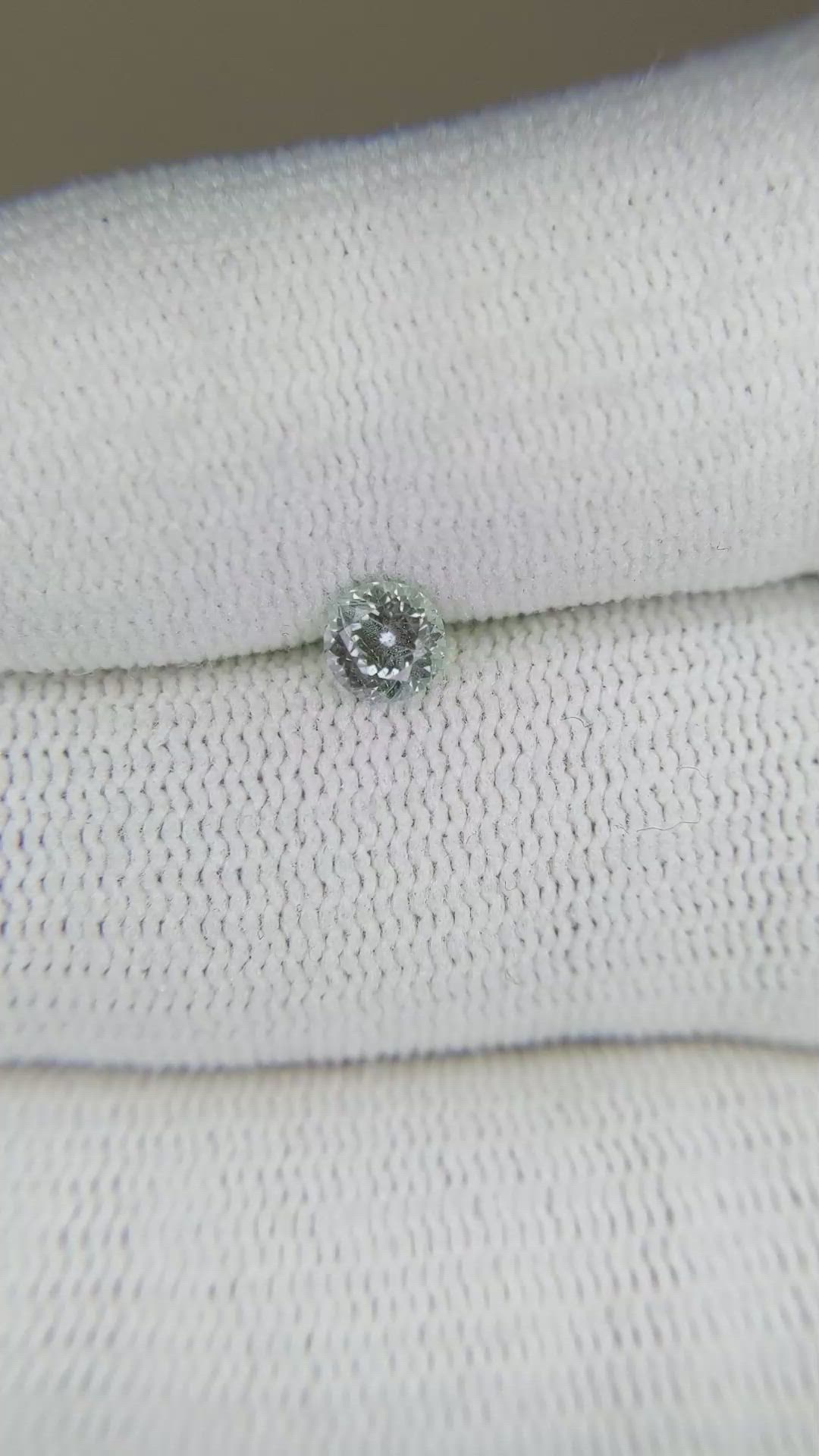 0.40 Ct. Alexandrite from Russia Size Video