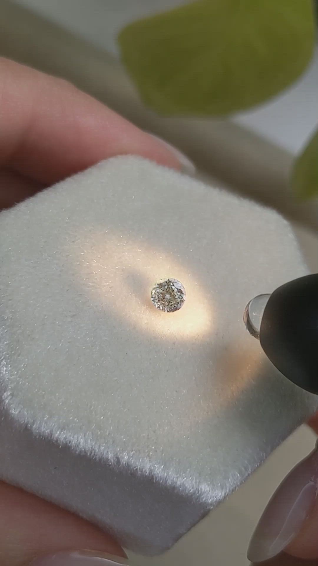 0.40 Ct. Alexandrite from Russia Size Video