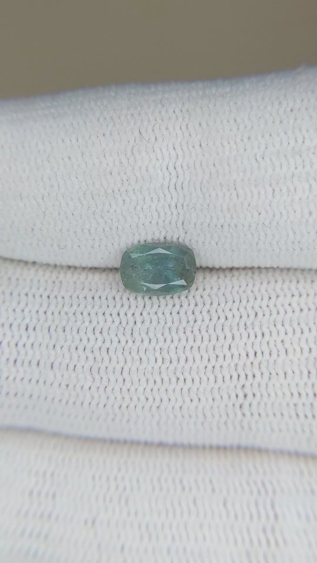 0.90 Ct. Alexandrite from Russia Size Video
