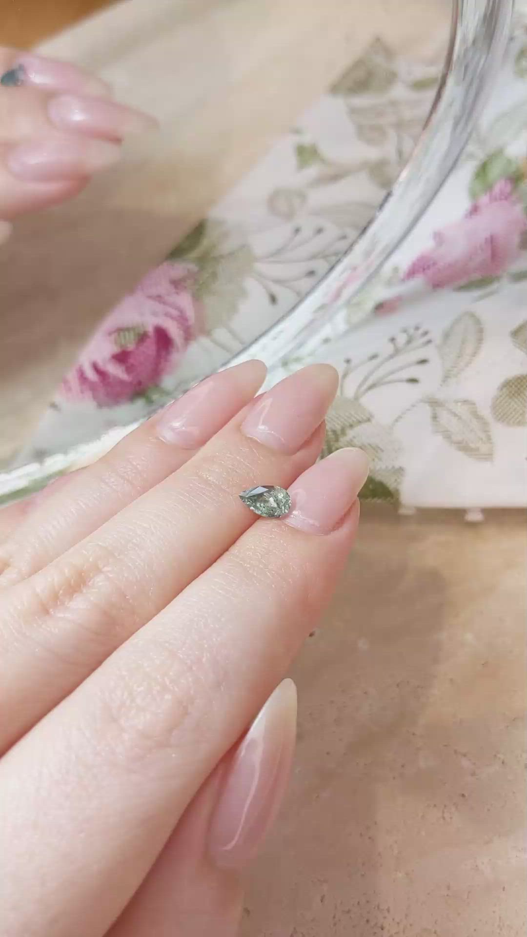 0.75 Ct. Alexandrite from Russia Size Video