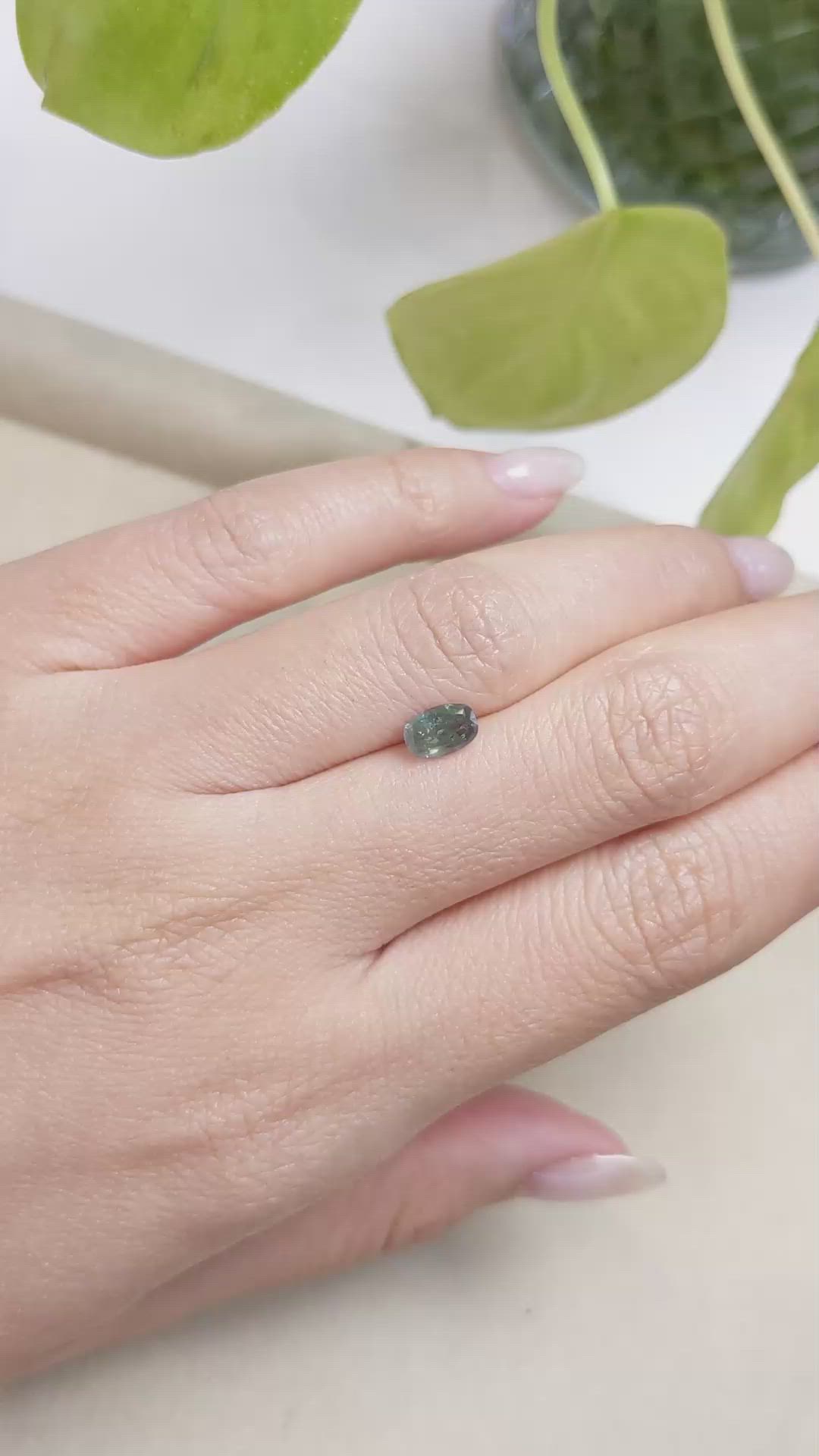0.94 Ct. Alexandrite from Russia Size Video