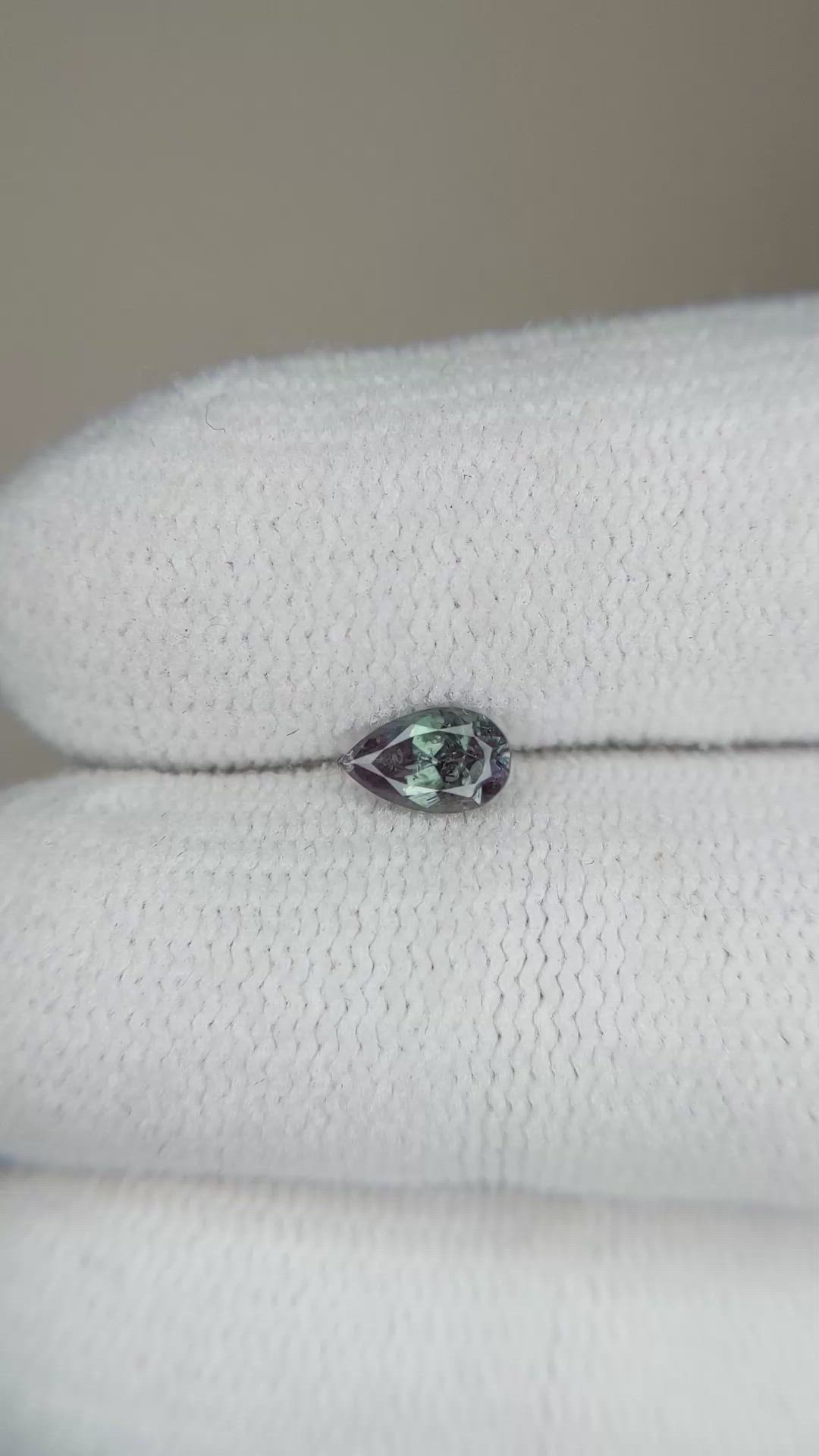 0.33 Ct. Alexandrite from Russia Size Video