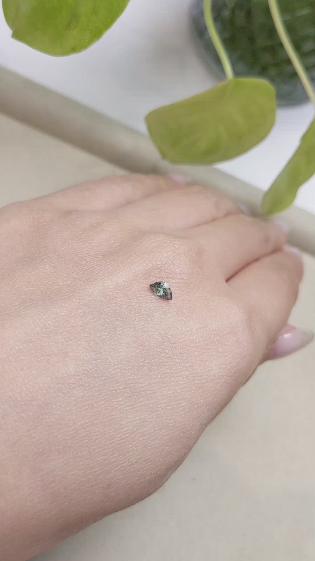 0.33 Ct. Alexandrite from Russia Size Video