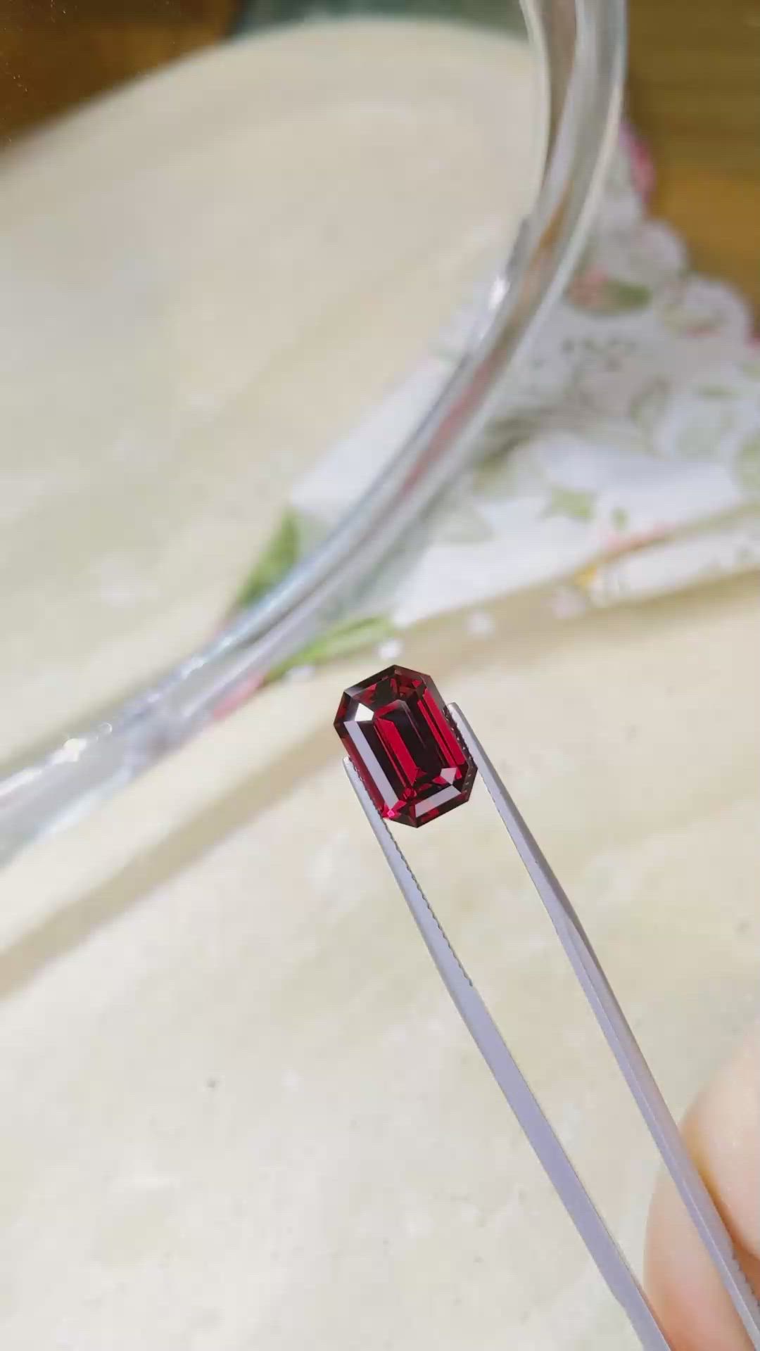 6.74 Ct. Almandine Garnet from Ceylon (Sri Lanka) Size Video