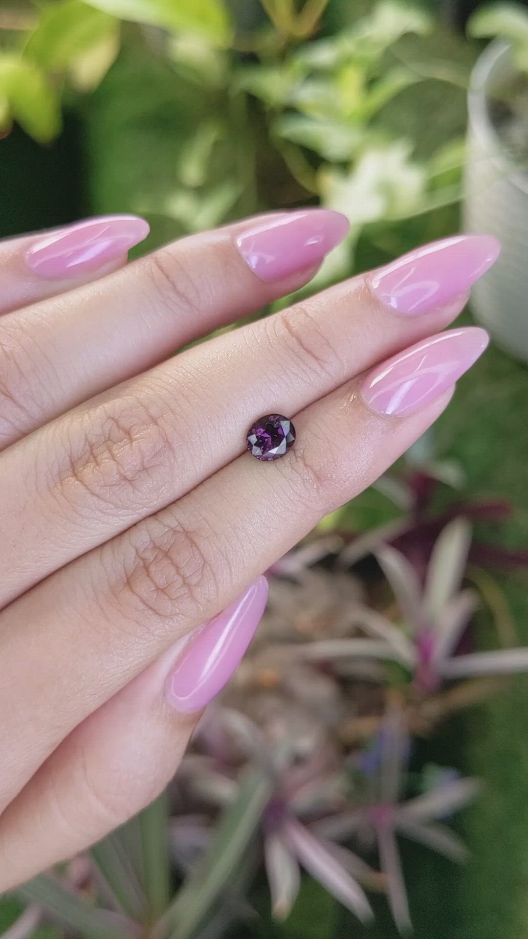 1.04 Ct. Spinel from Ceylon (Sri Lanka) Size Video