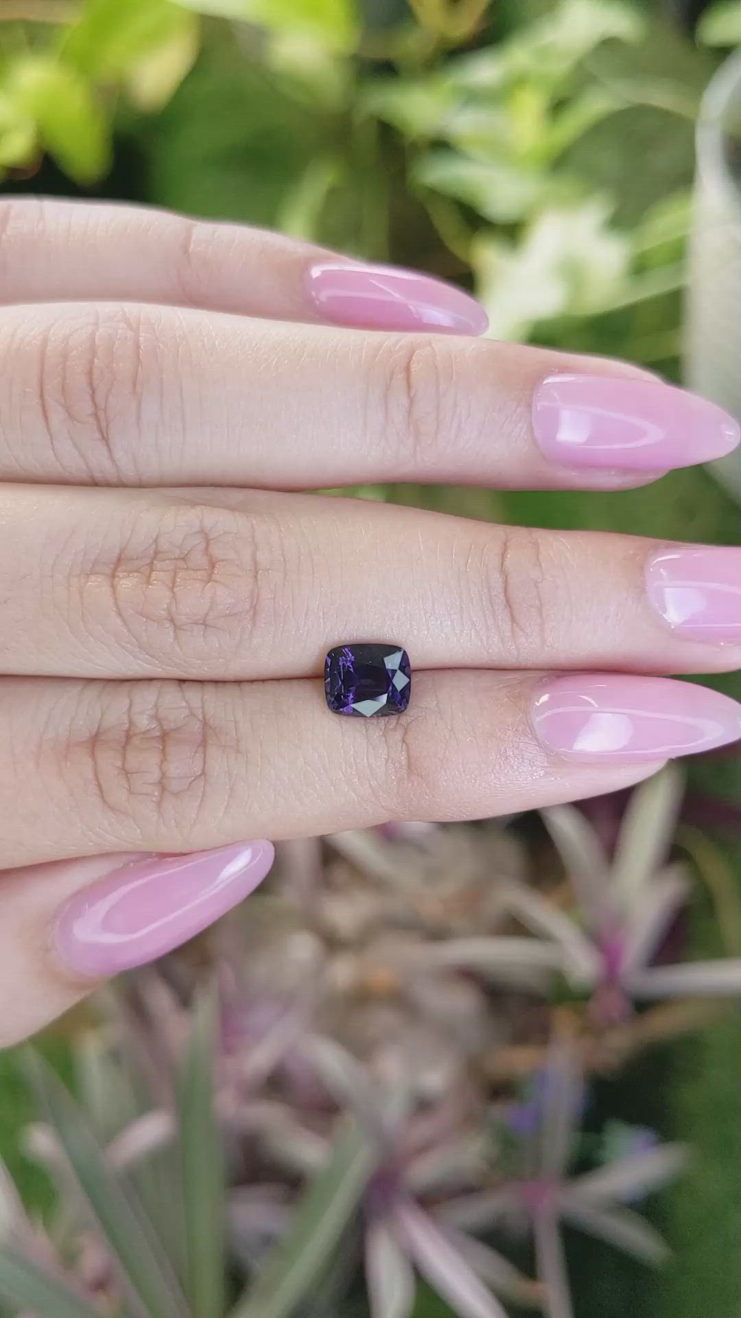 1.56 Ct. Spinel from Ceylon (Sri Lanka) Size Video