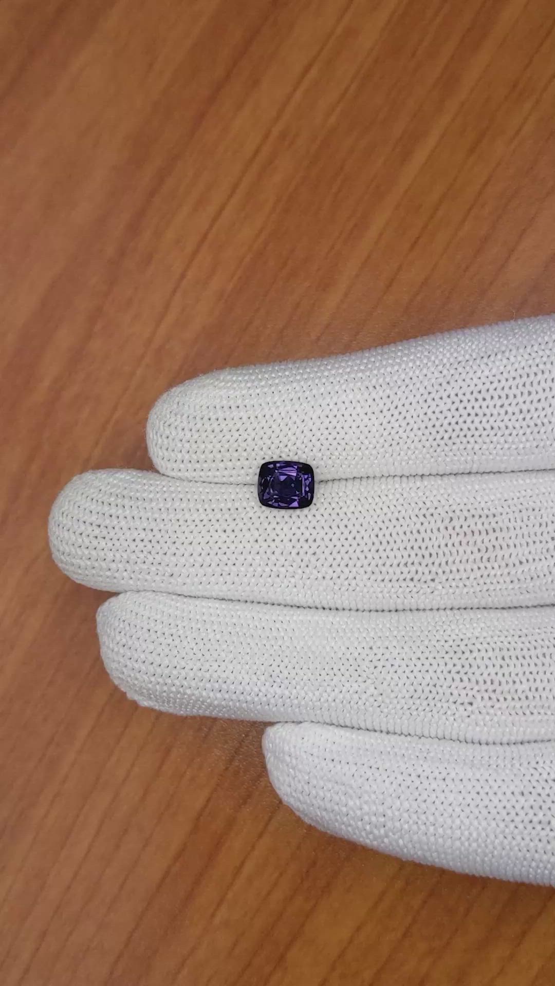 1.56 Ct. Spinel from Ceylon (Sri Lanka) Size Video