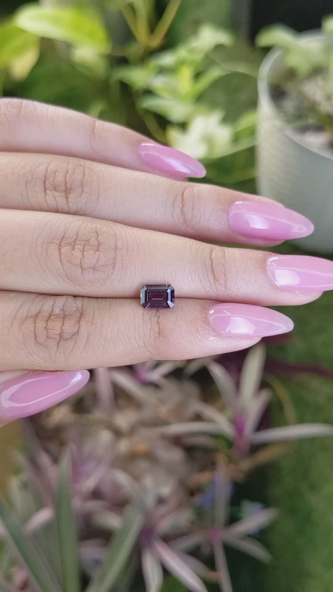 1.07 Ct. Spinel from Ceylon (Sri Lanka) Size Video