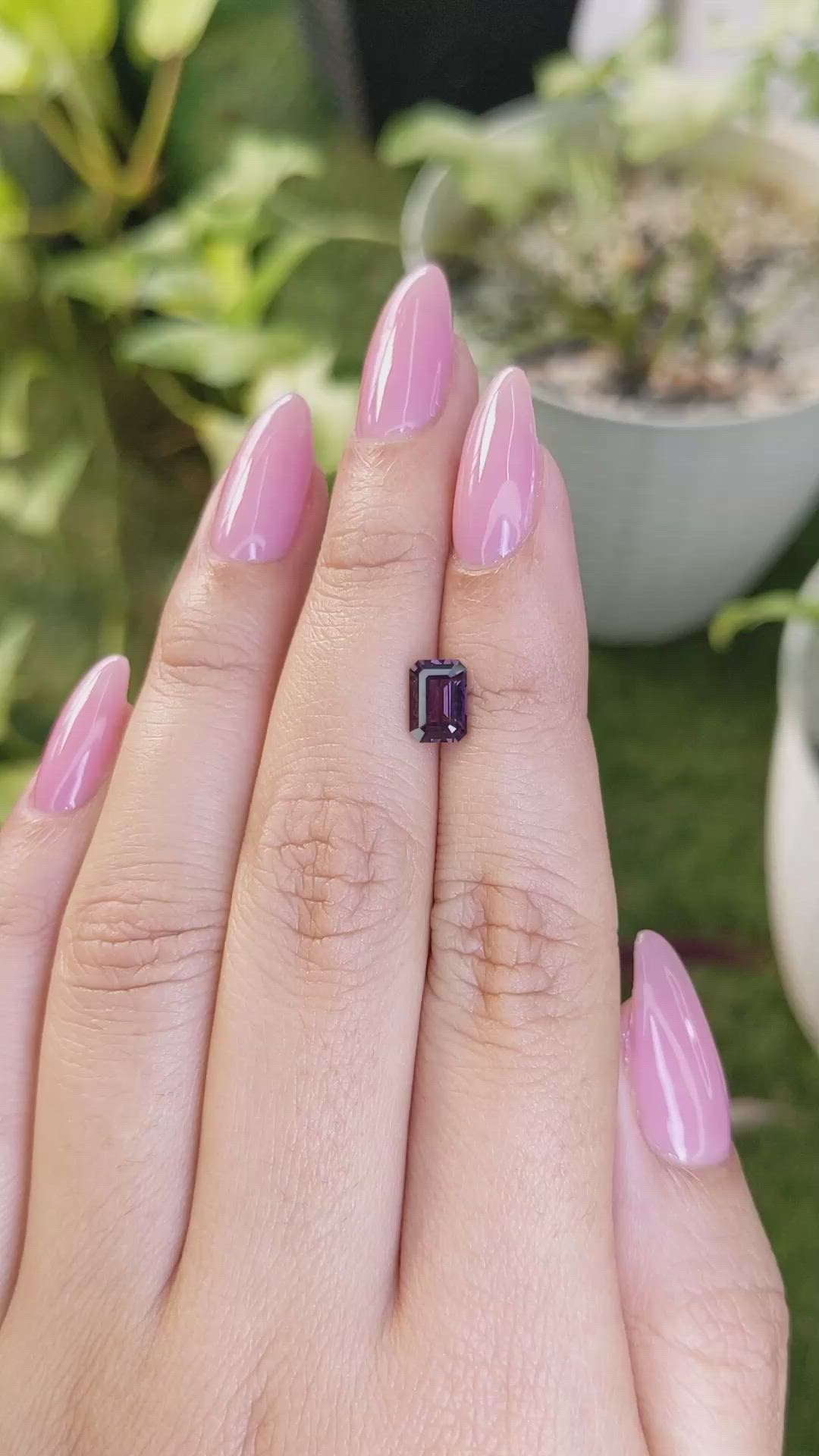 1.07 Ct. Spinel from Ceylon (Sri Lanka) Size Video