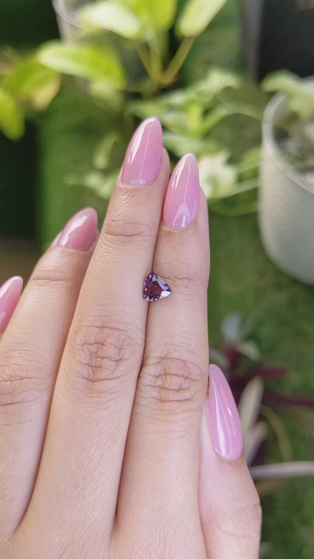 0.74 Ct. Spinel from Ceylon (Sri Lanka) Size Video