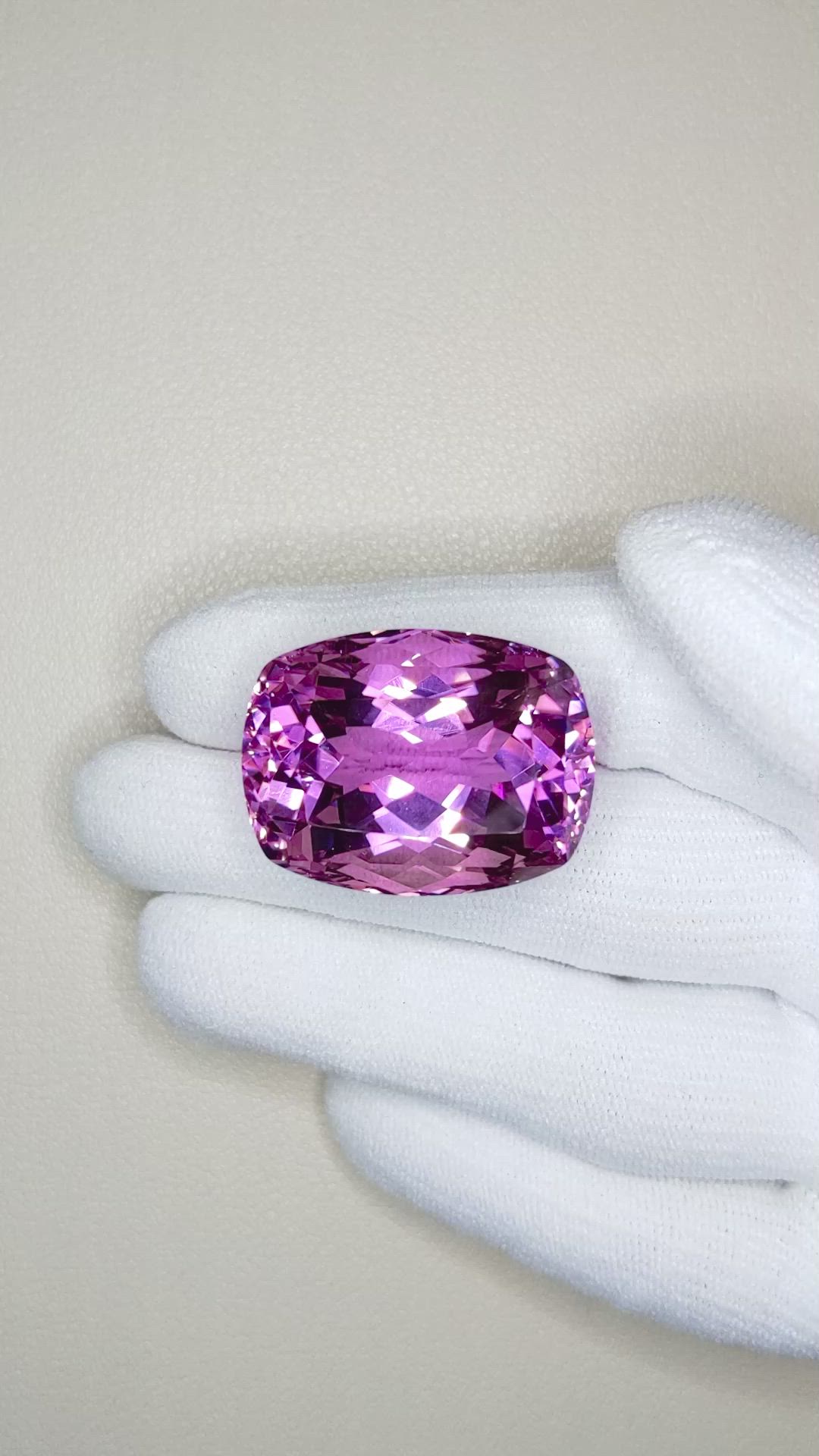 62.78 Ct. Kunzite from Afghanistan Size Video