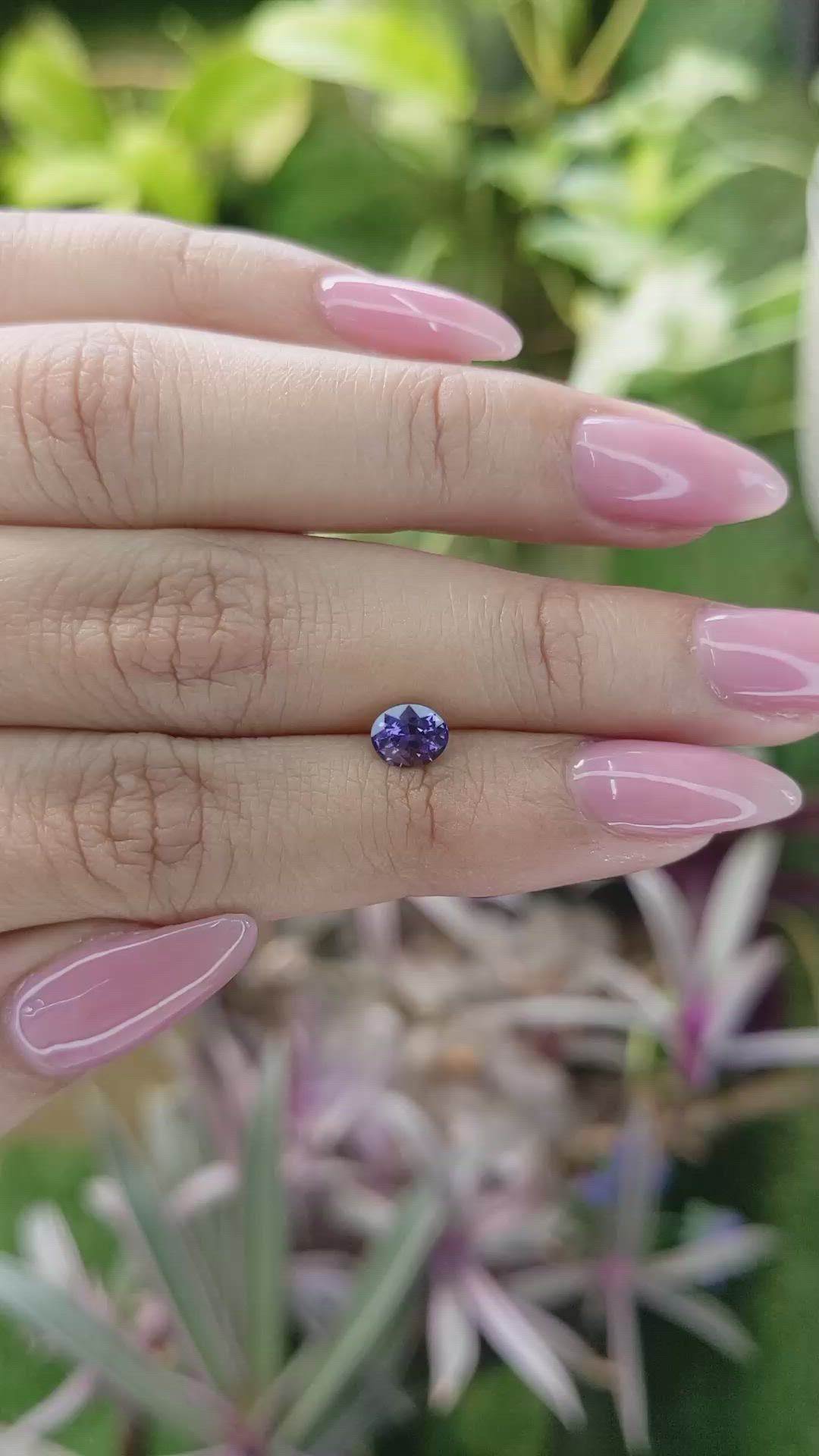 0.70 Ct. Spinel from Ceylon (Sri Lanka) Size Video