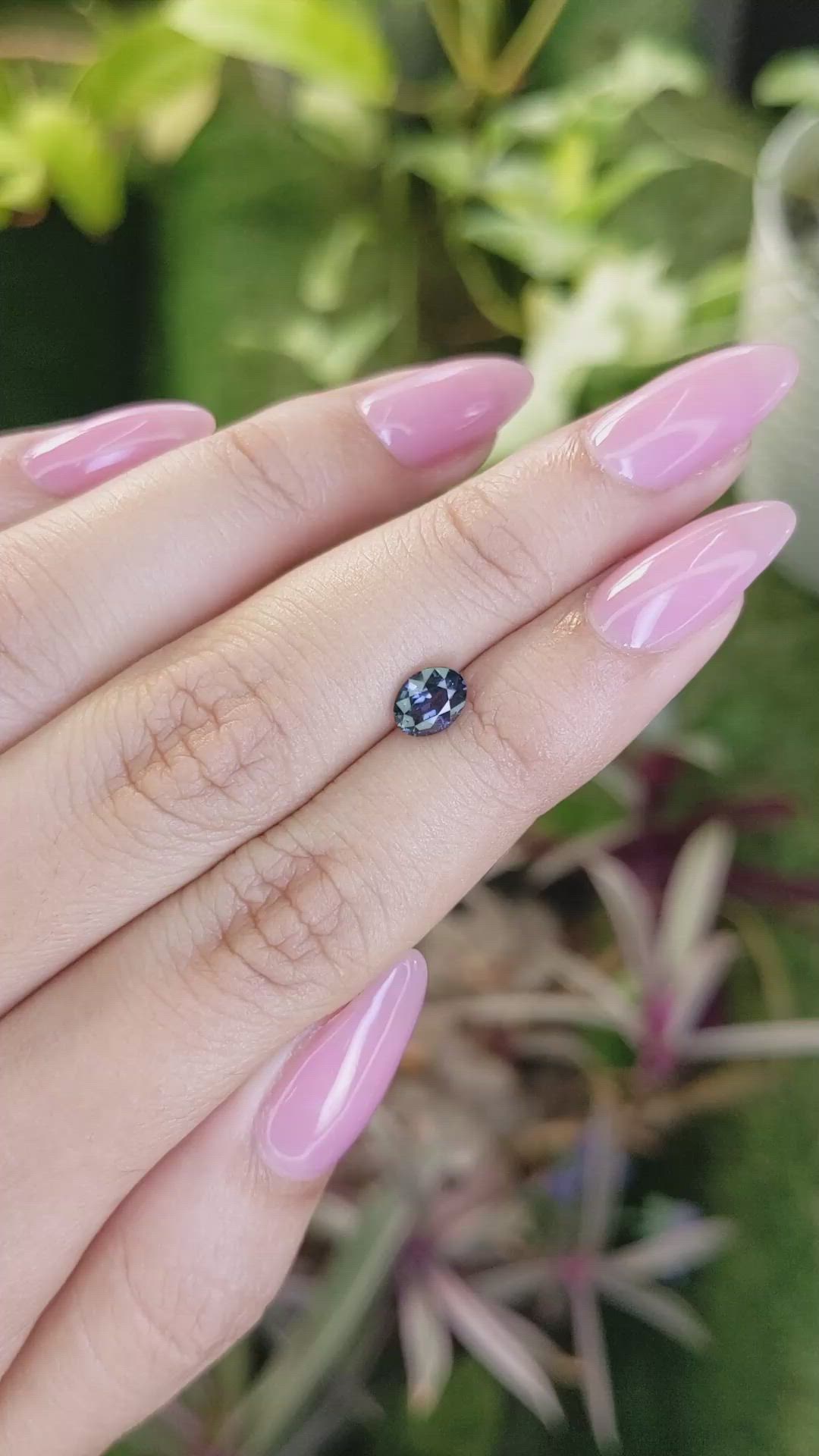 0.75 Ct. Spinel from Ceylon (Sri Lanka) Size Video
