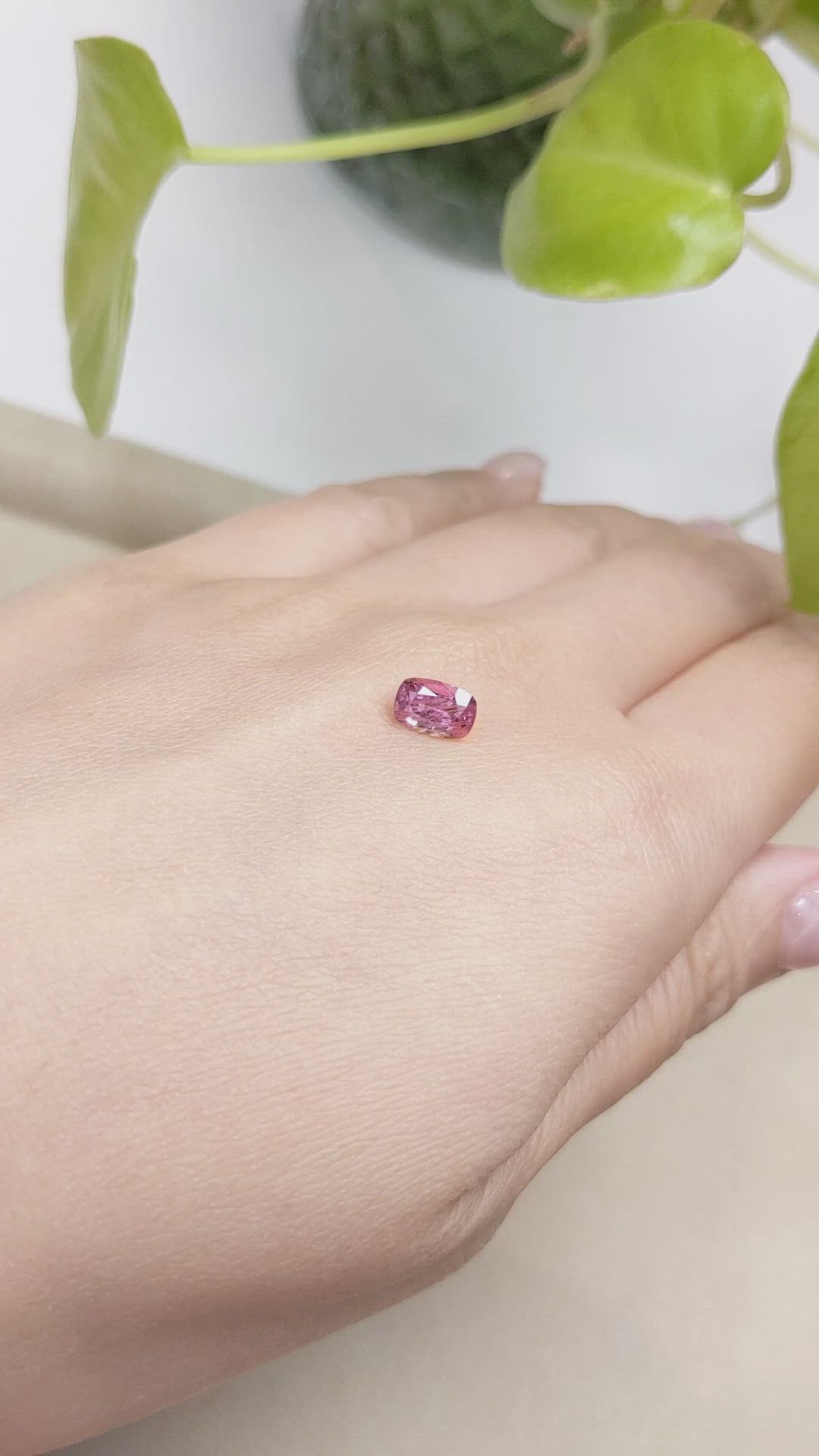 0.97 Ct. Spinel from Burma (Myanmar) Size Video