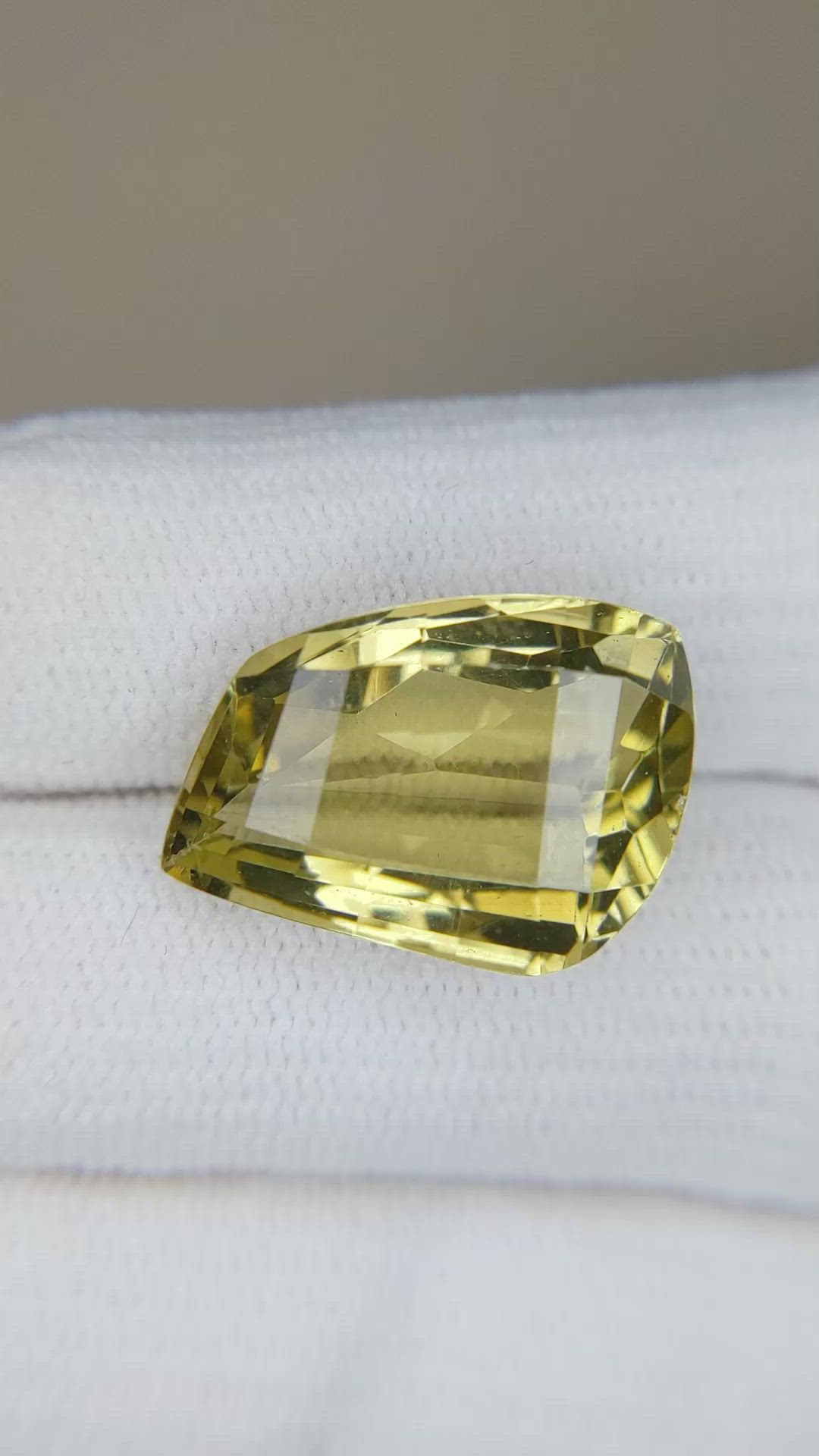 11.89 Ct. Quartz from Brazil Size Video