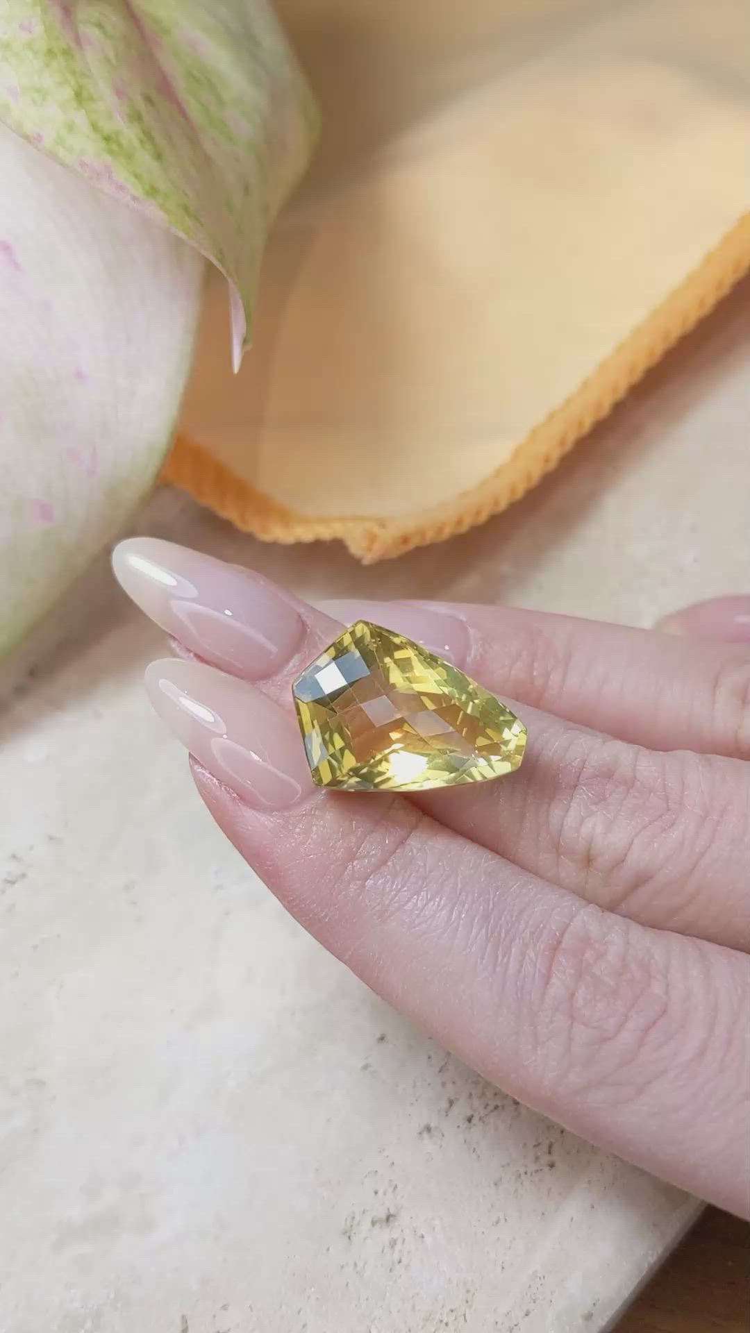20.66 Ct. Quartz from Brazil Size Video