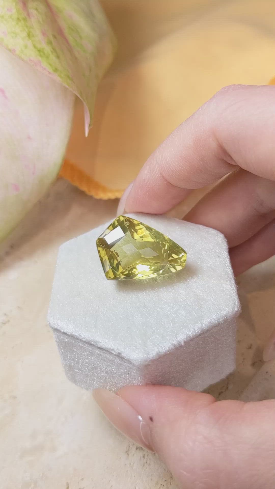 20.66 Ct. Quartz from Brazil Size Video