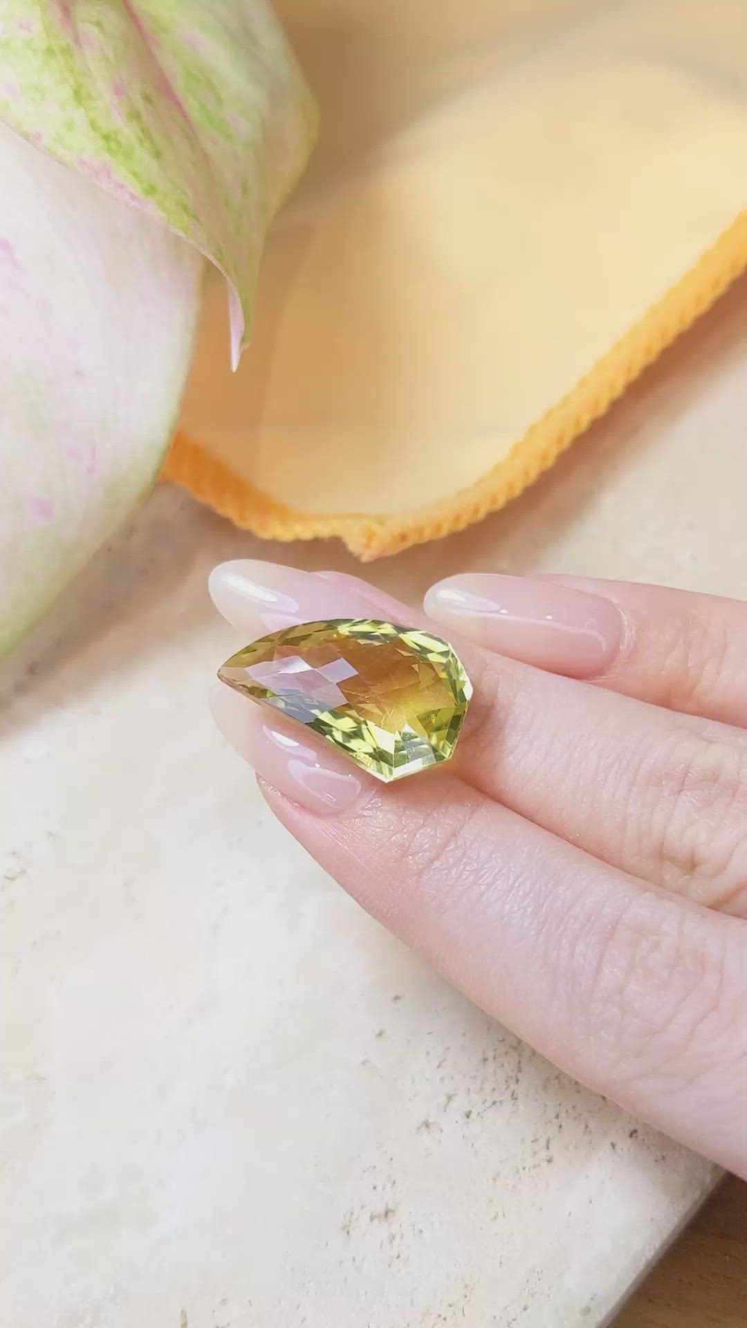 17.41 Ct. Quartz from Brazil Size Video