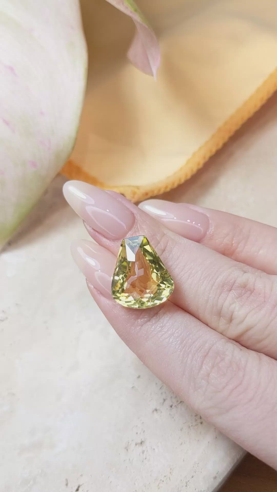 13.13 Ct. Quartz from Brazil Size Video
