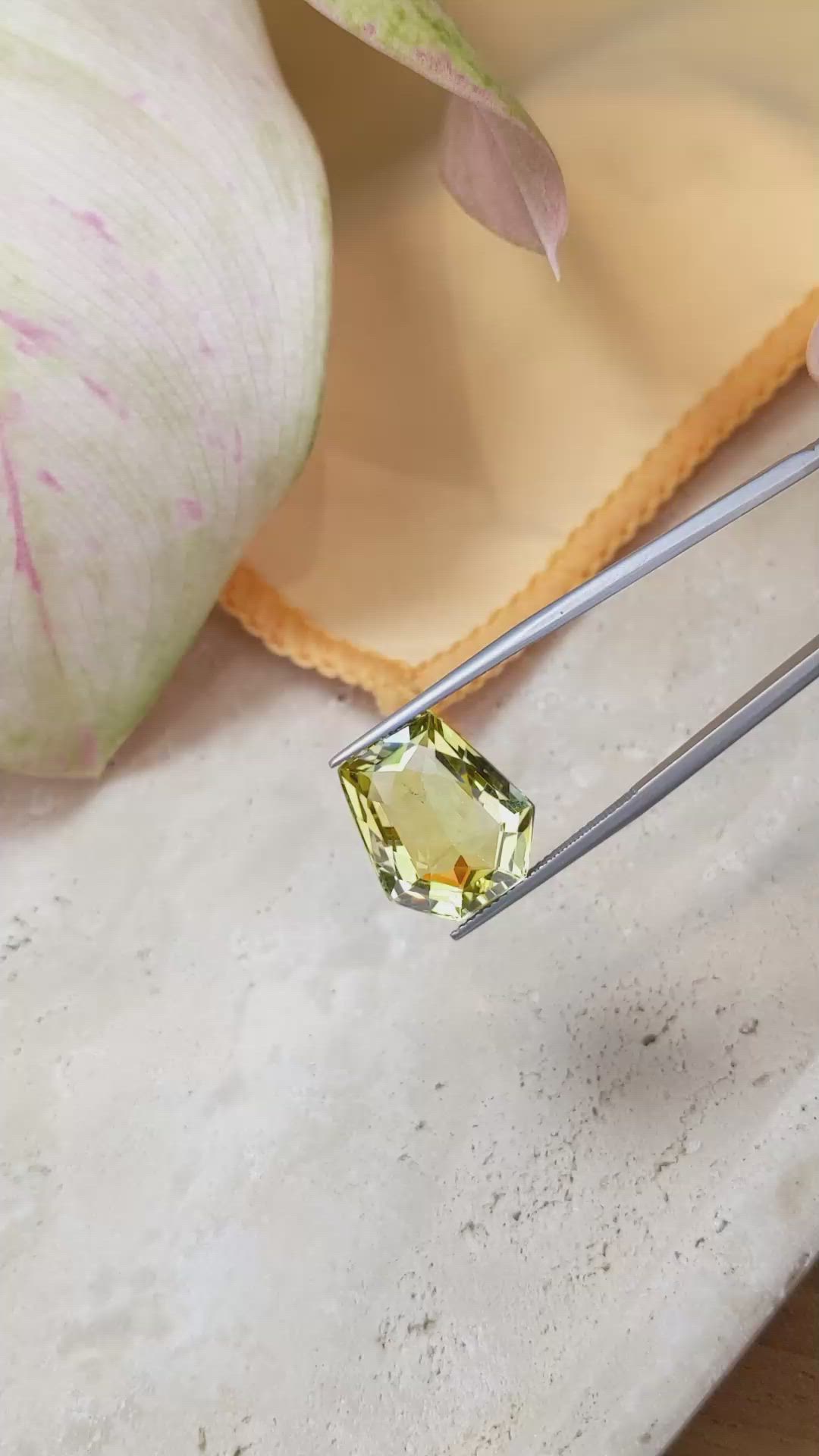 14.08 Ct. Quartz from Brazil Size Video